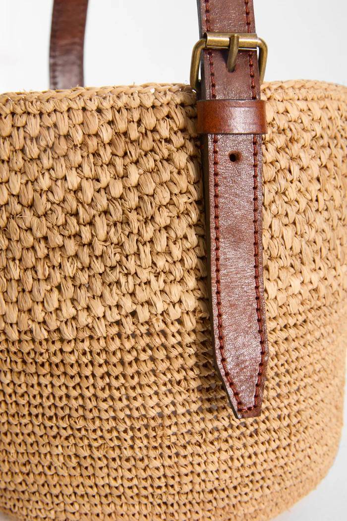 Sac Maika seau raphia naturel - Sac seau artisanal femme fait main Madagascar