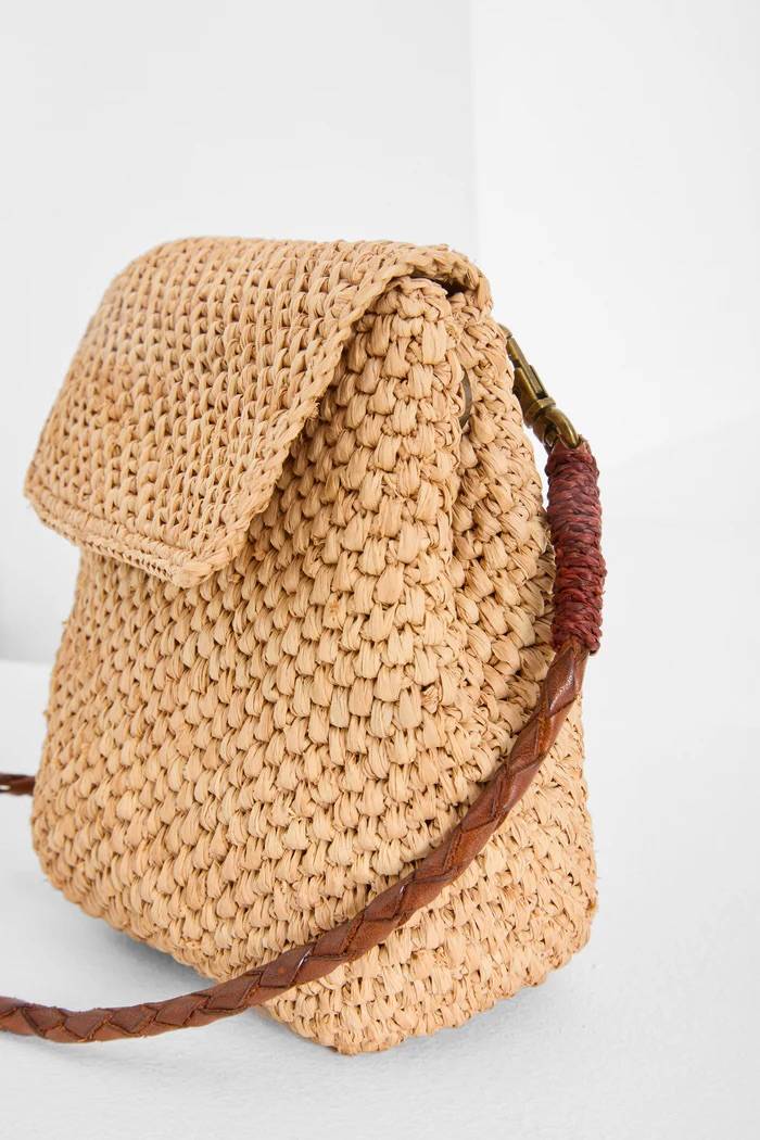 Mini-sac Zaz raphia naturel - Mini-sac artisanal femme à rabat fait main Madagascar