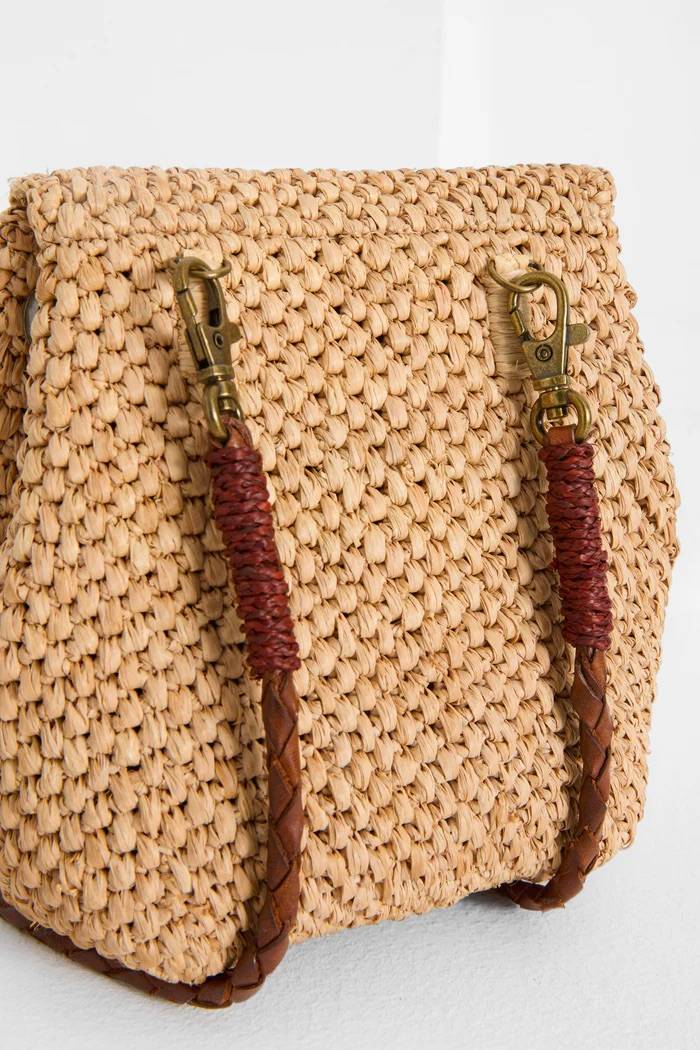 Mini-sac Zaz raphia naturel - Mini-sac artisanal femme à rabat fait main Madagascar