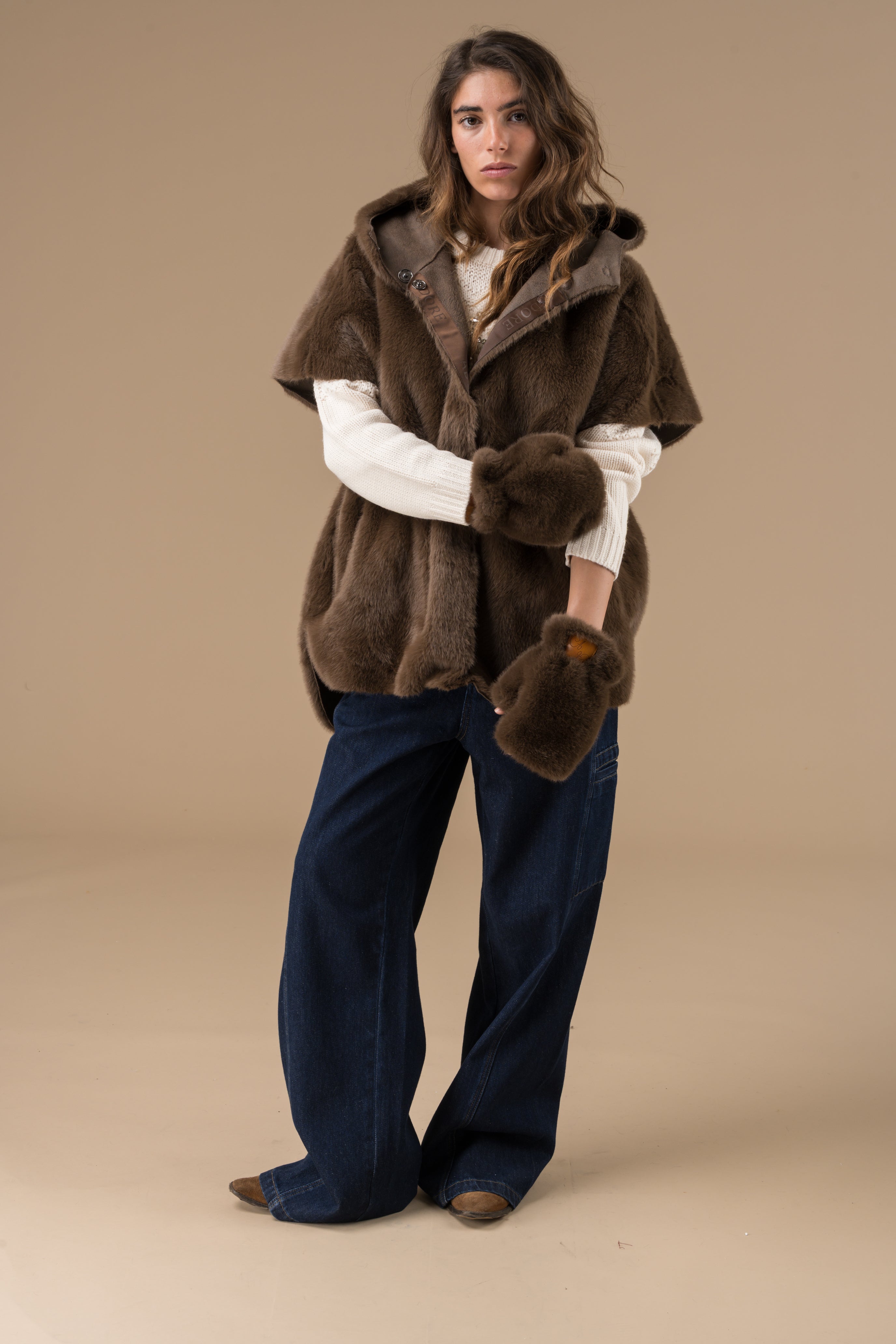 Mitaines Bimba femme Chocolat en fausse fourrure – Adoré Paris, accessoire hiver chaud & confortable