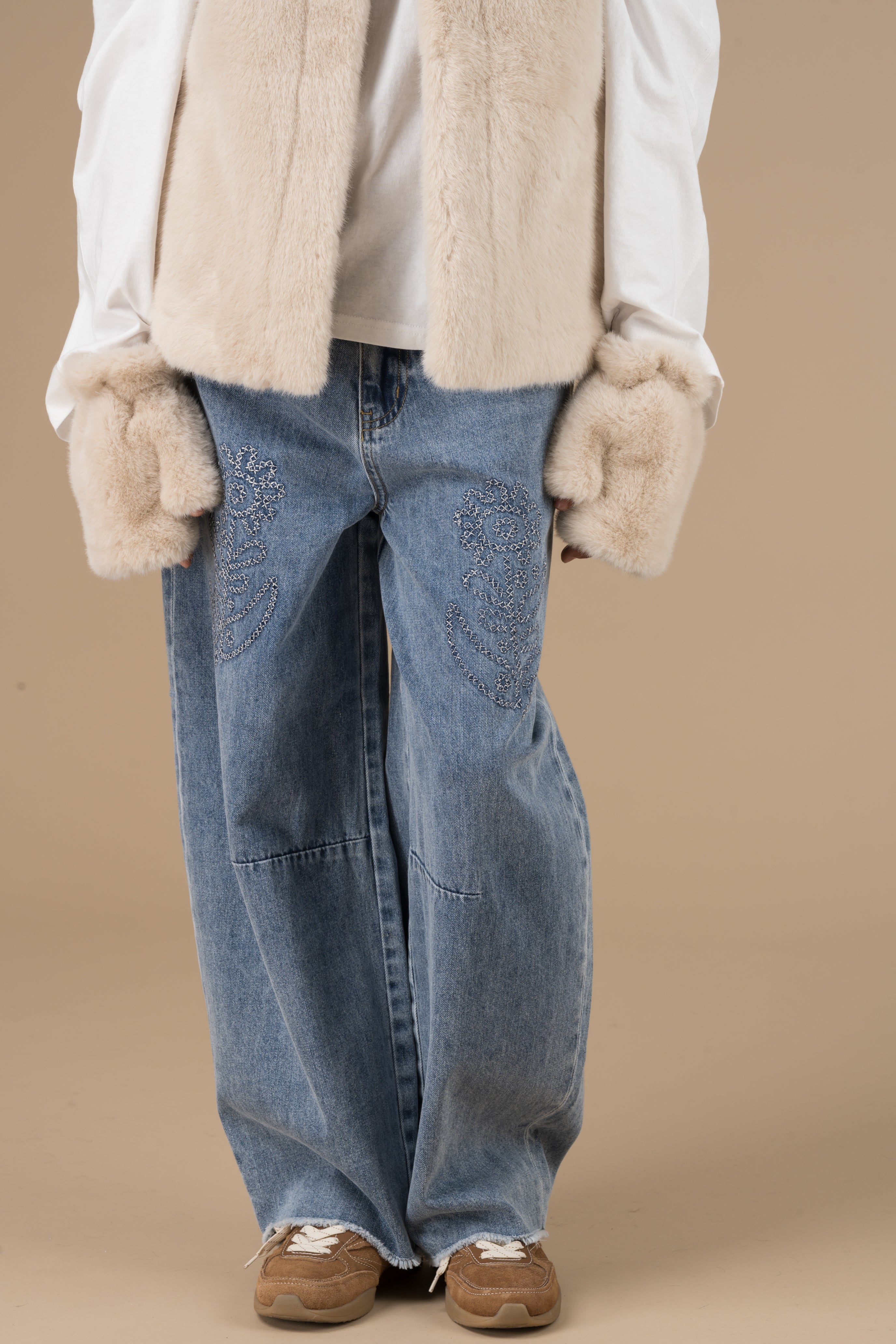 Mitaines Bimba femme beige en fausse fourrure – Adoré Paris, accessoire hiver chaud & confortable