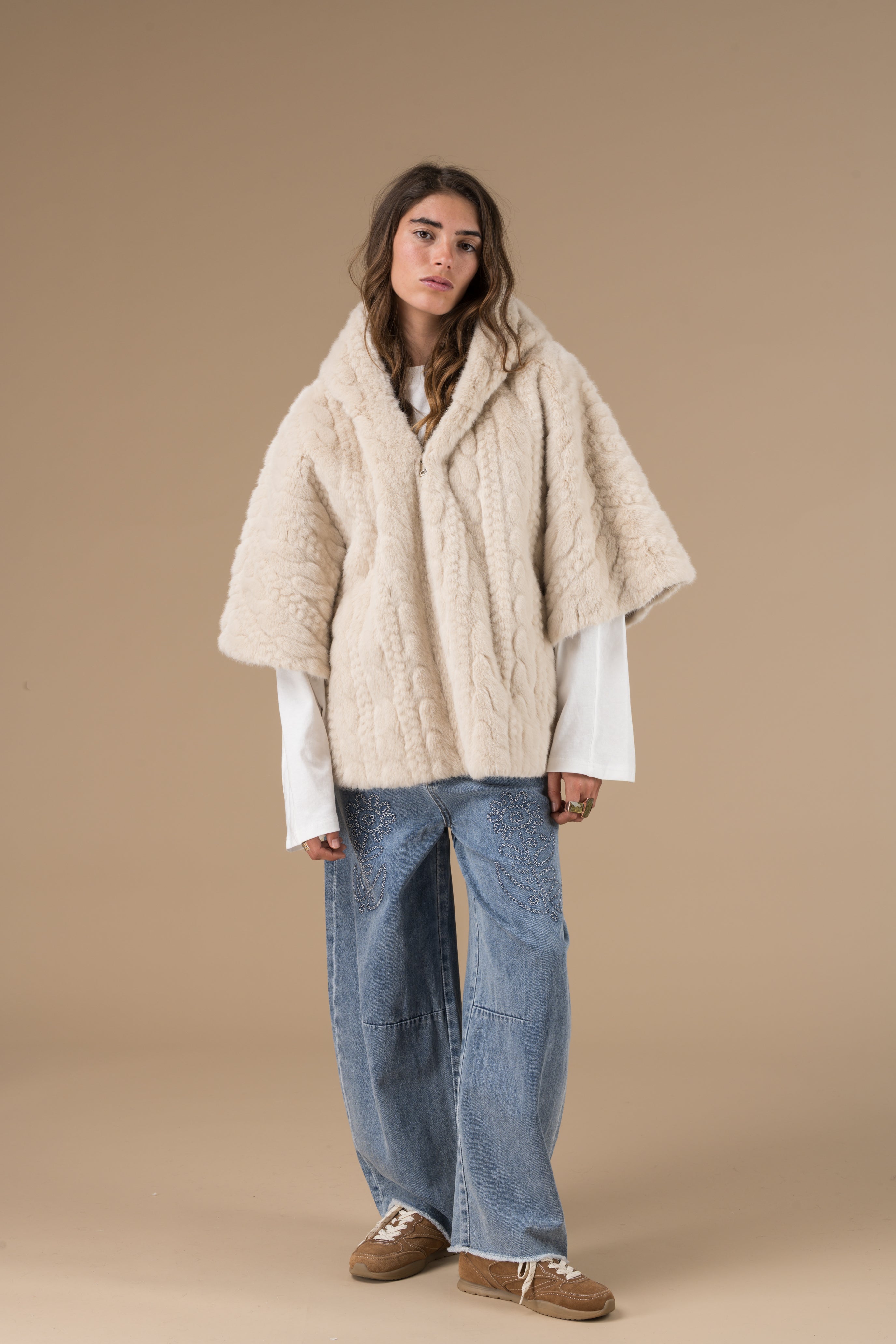 Manteau Fausse Fourrure Abella Femme Beige Adoré Paris - Chaud