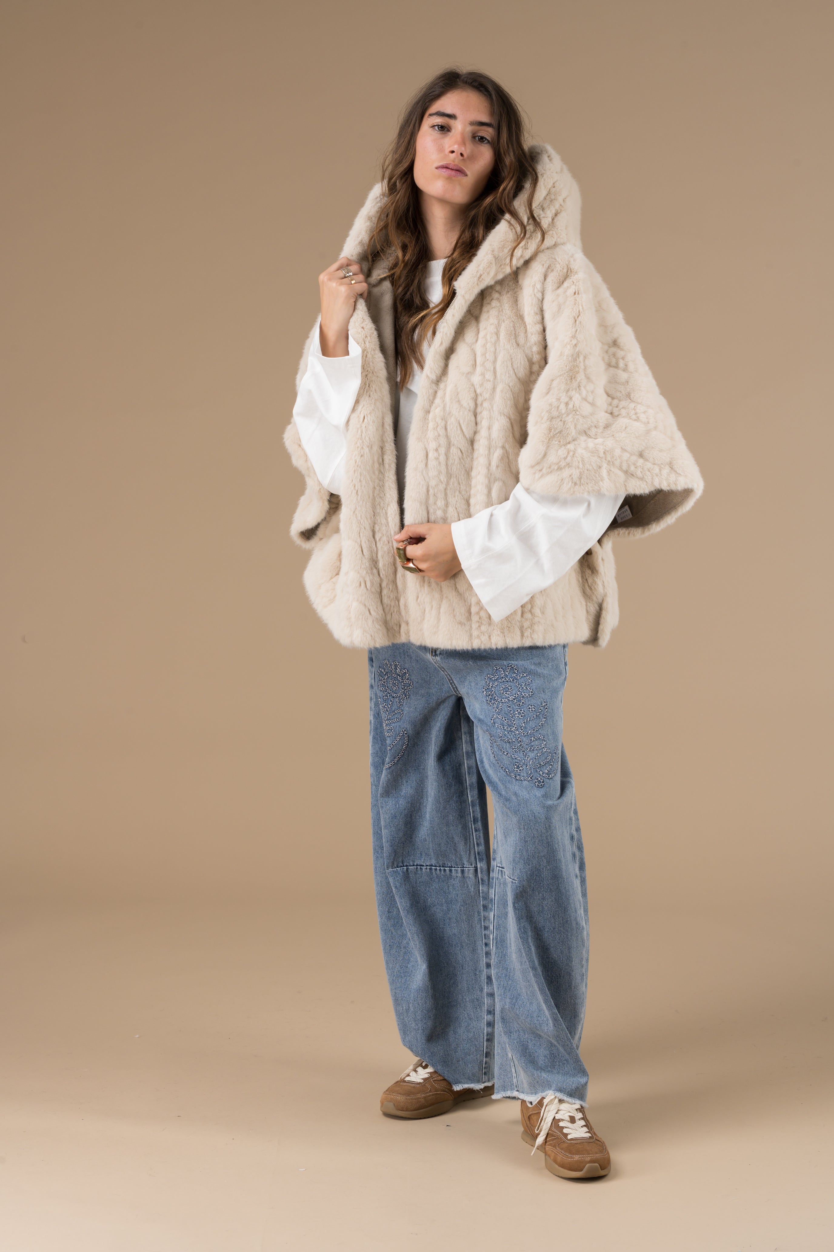 Manteau Fausse Fourrure Abella Femme Beige Adoré Paris - Chaud