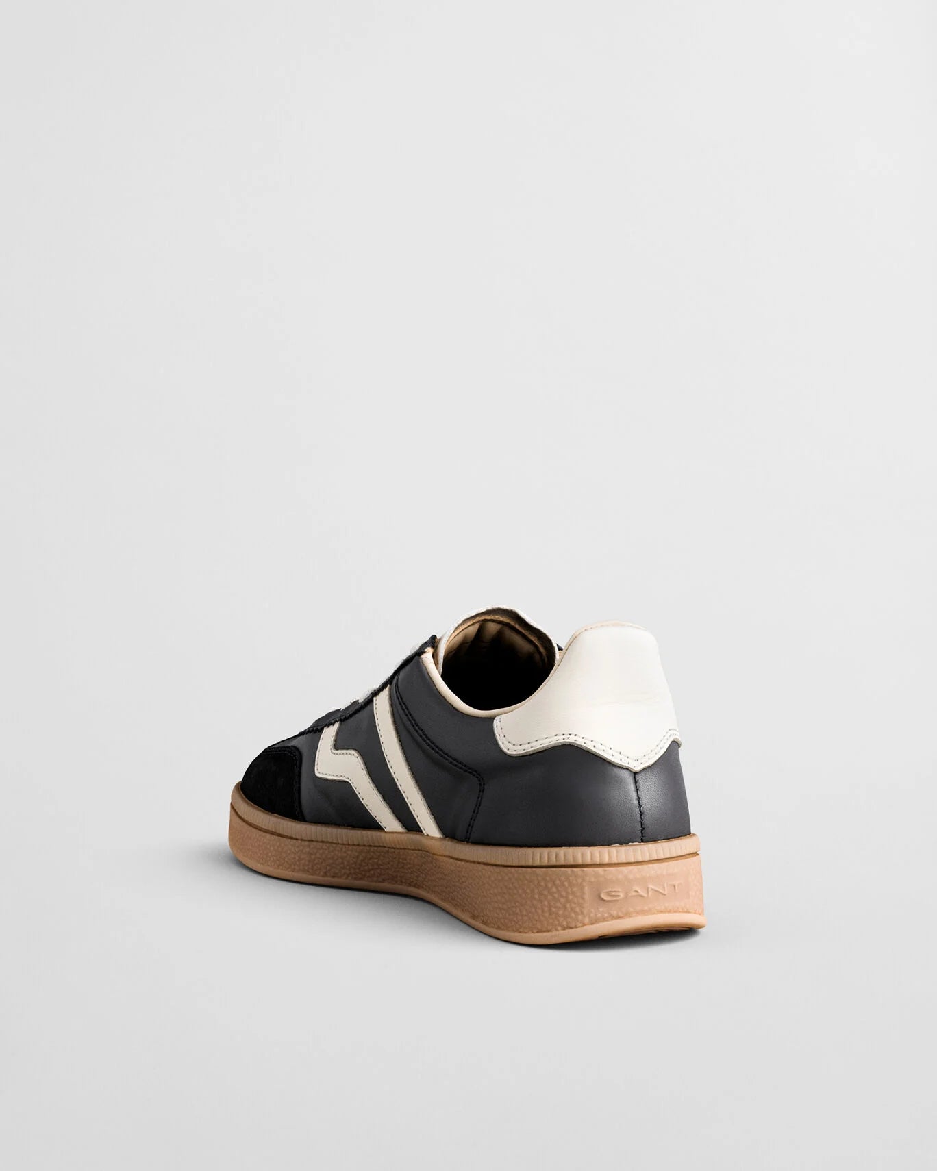 Basket Femme Cuzima Gant Noir – Sneakers Élégantes et Confortables, Style Urbain, Toutes Tailles