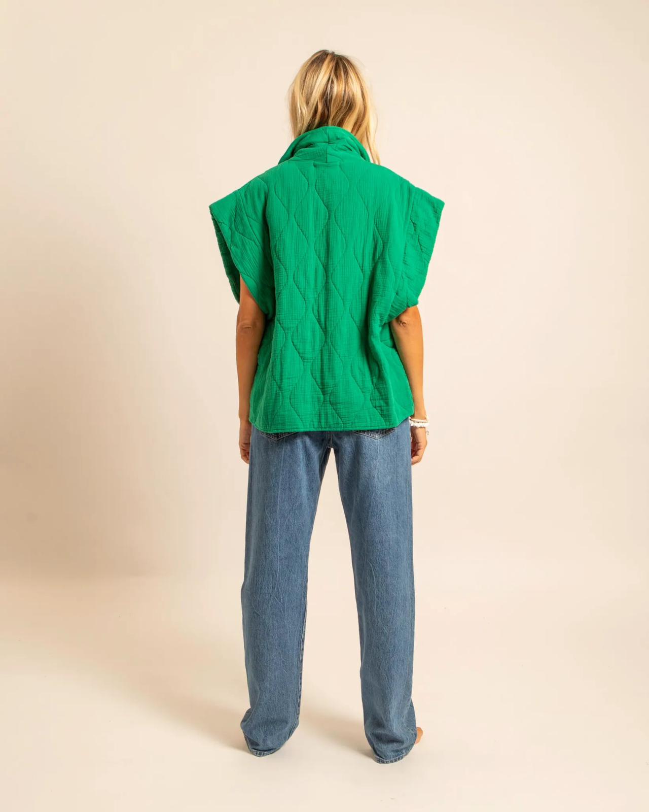 Gilet Brooklyn vert - Gilet femme Aokyanos sans manches fabrication italienne