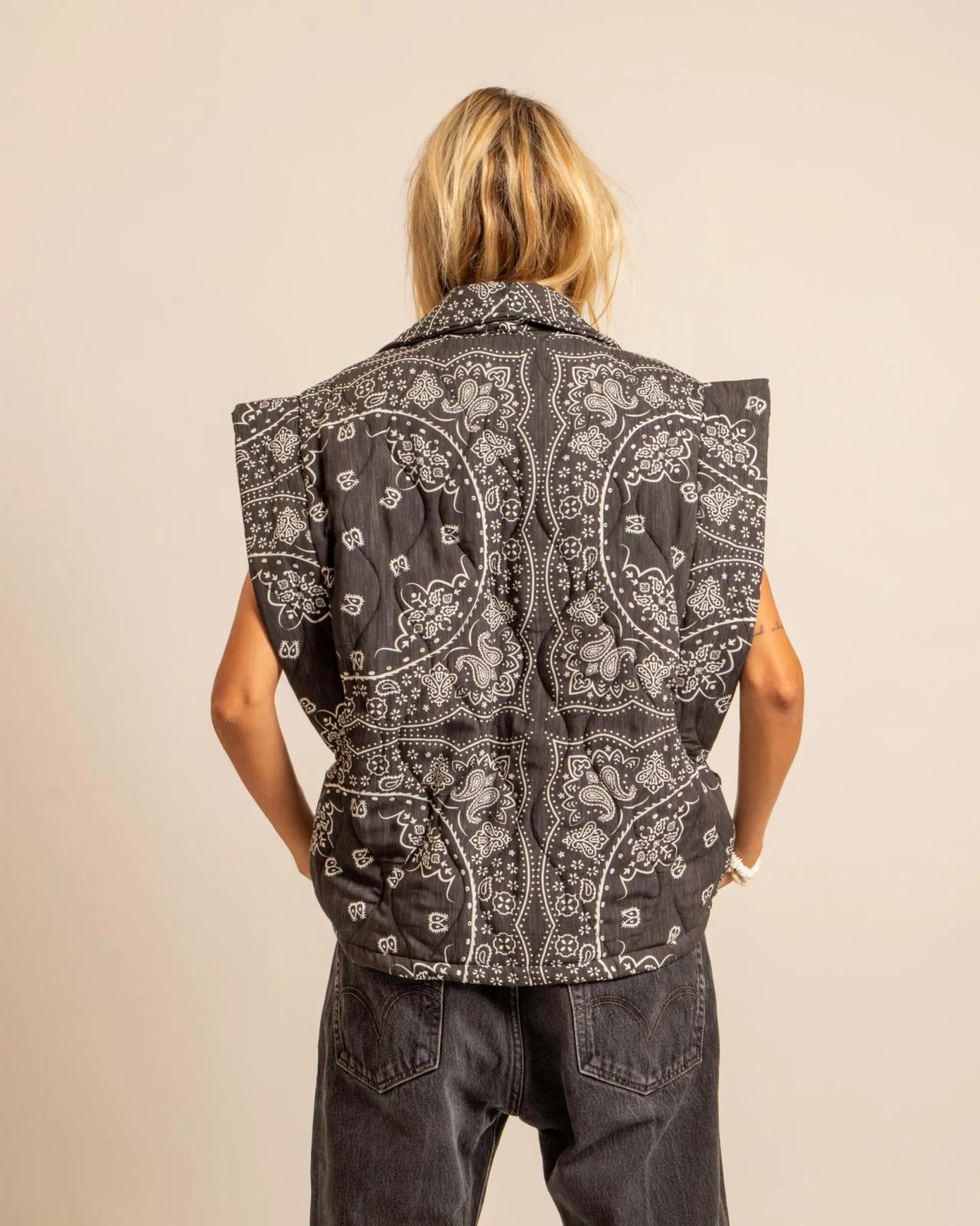 Gilet Brooklyn Bandanas anthracite - Gilet femme Aokyanos sans manches fabrication italienne