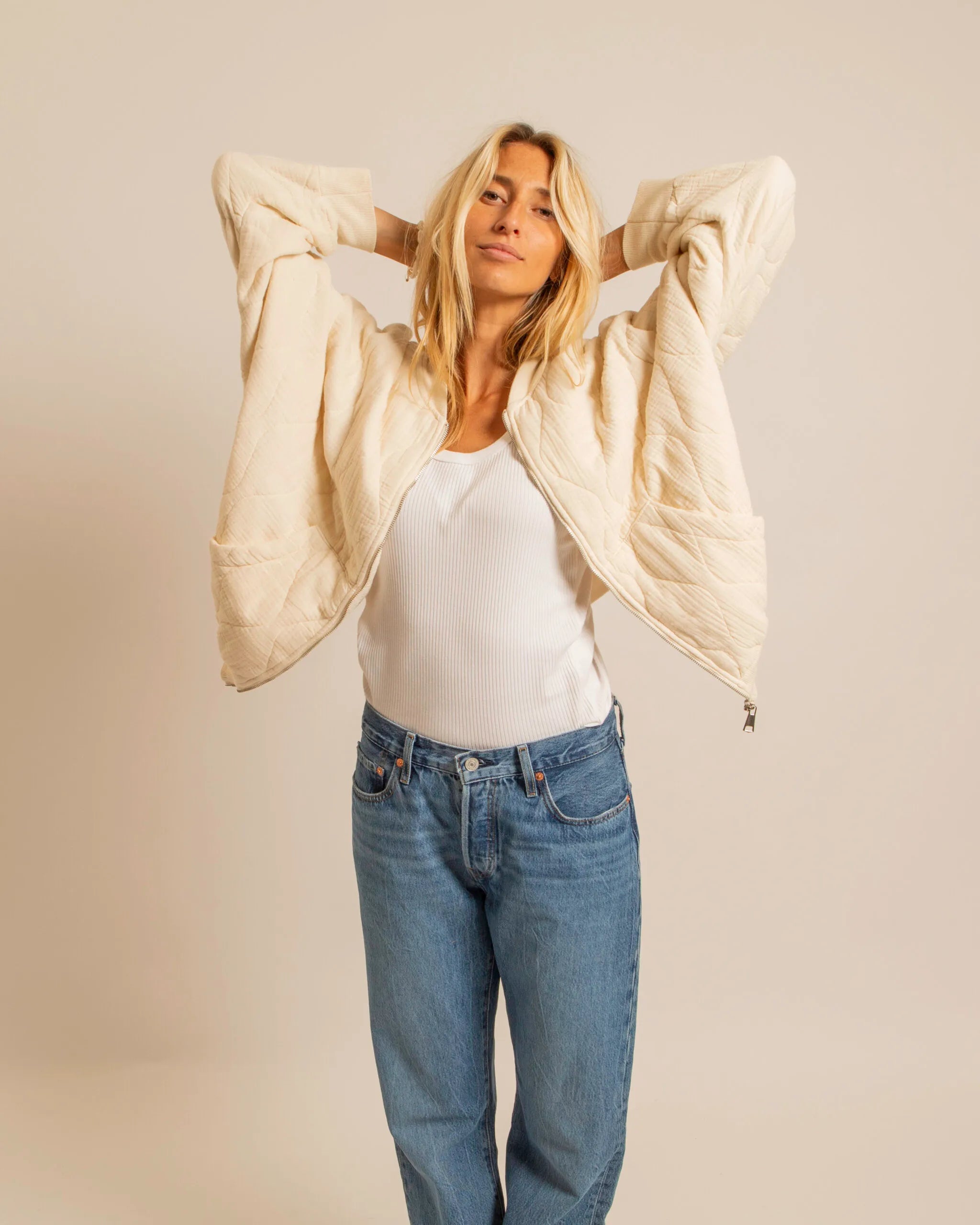 Veste Daytona Femme Crème – Gaz de Coton Premium, Élégante & Confortable, Style Bomber