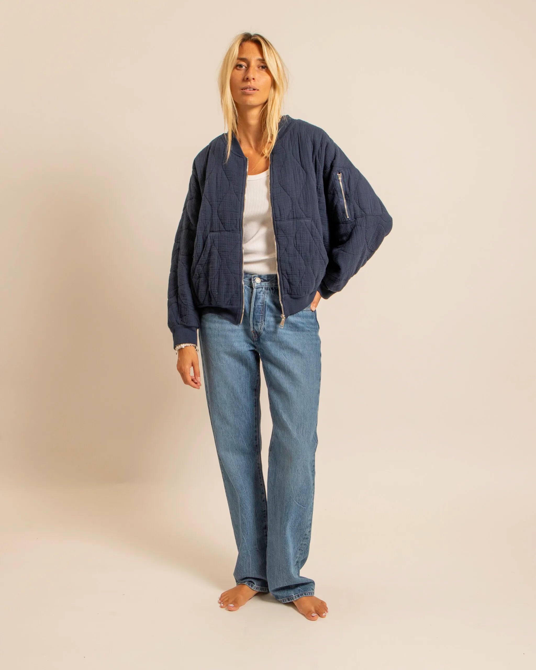 Veste femme Aokyanos Daytona en gaz de coton coloris nuit – Élégante, légère et confortable