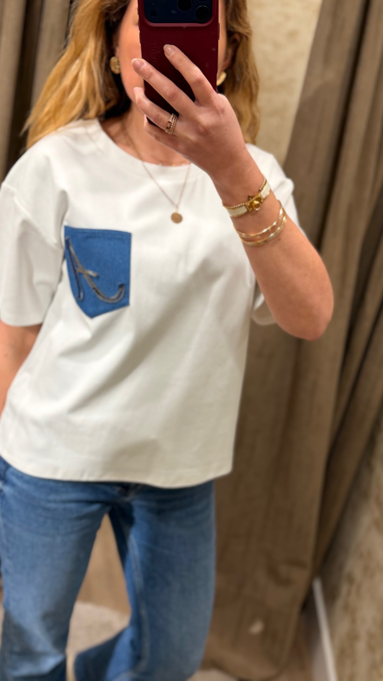 T-shirt blanc femme avec poche jean devant style casual chic – Adoré Paris