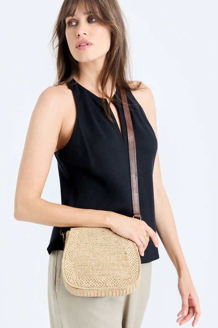 Sac Tiako raphia naturel - Sac bandoulière artisanal femme à rabat fait main Madagascar