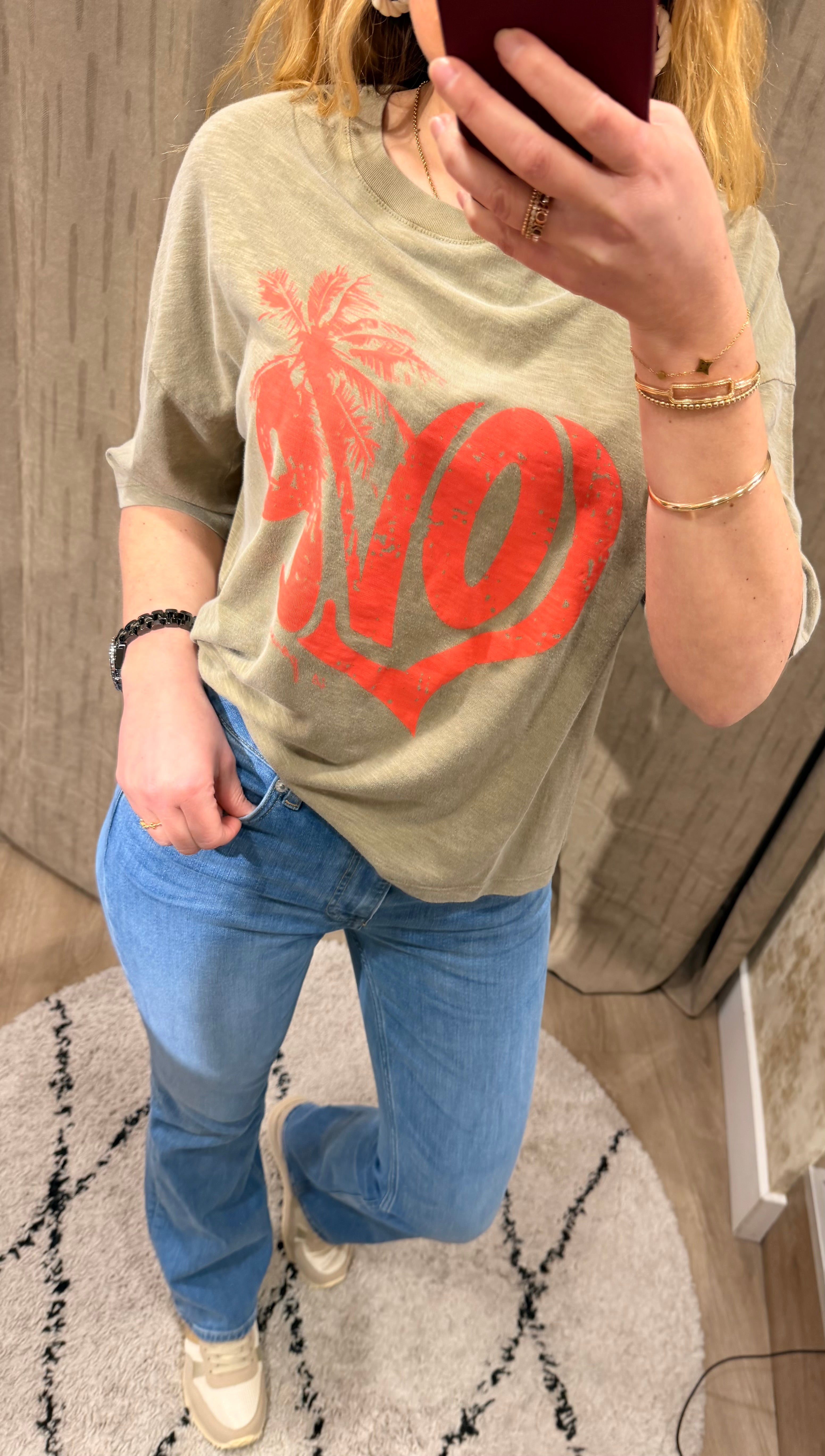 T-shirt femme ANNA bleu stone et Kaki en coton, coupe loose imprimé LOVE – One Tee