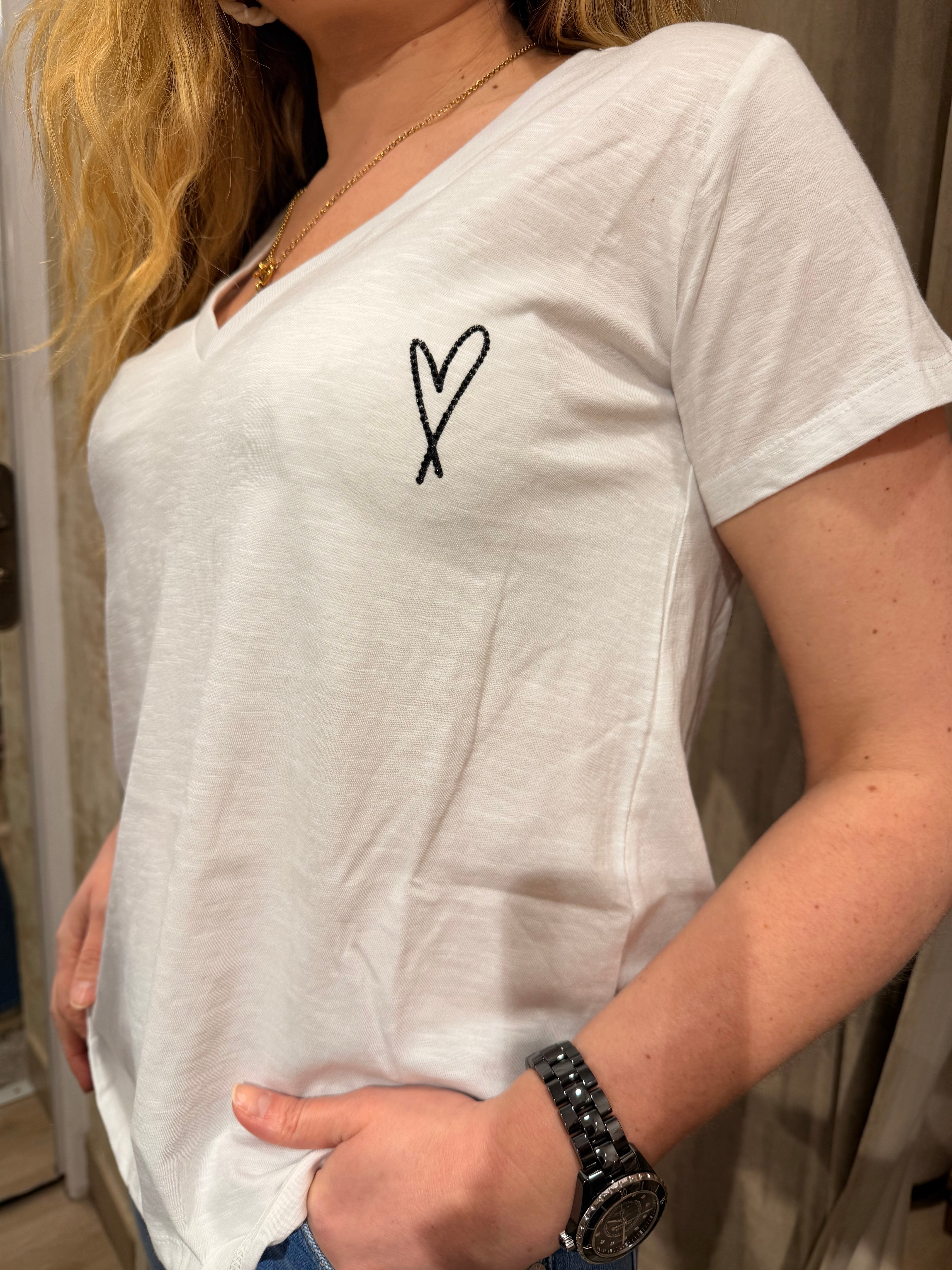 T-shirt blanc femme One Tee Philippine – Coton premium, confort et style élégant – Urban Chic