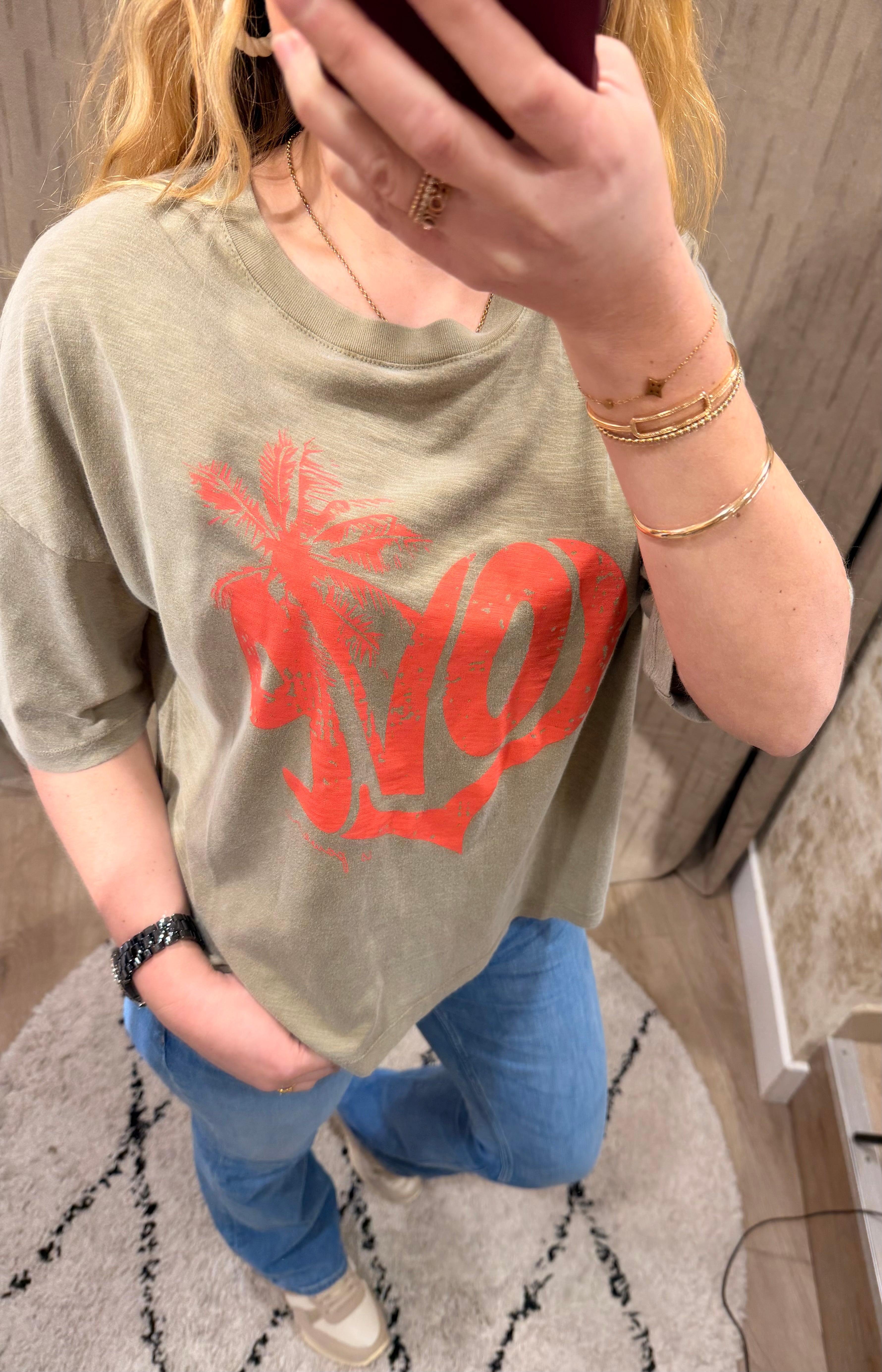 T-shirt femme ANNA bleu stone et Kaki en coton, coupe loose imprimé LOVE – One Tee