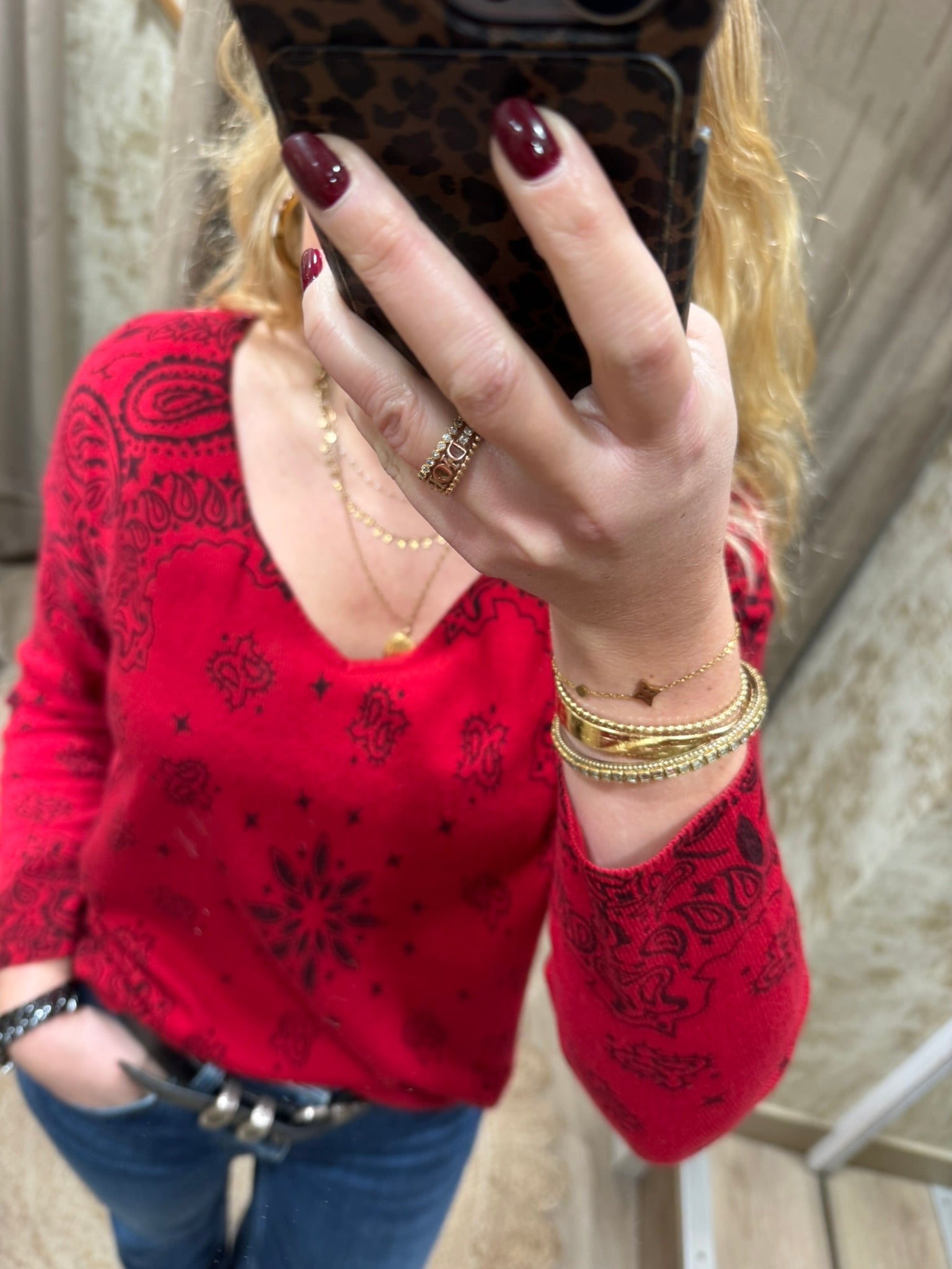 Pull Adoré Paris Esme col "V" Rouge 
