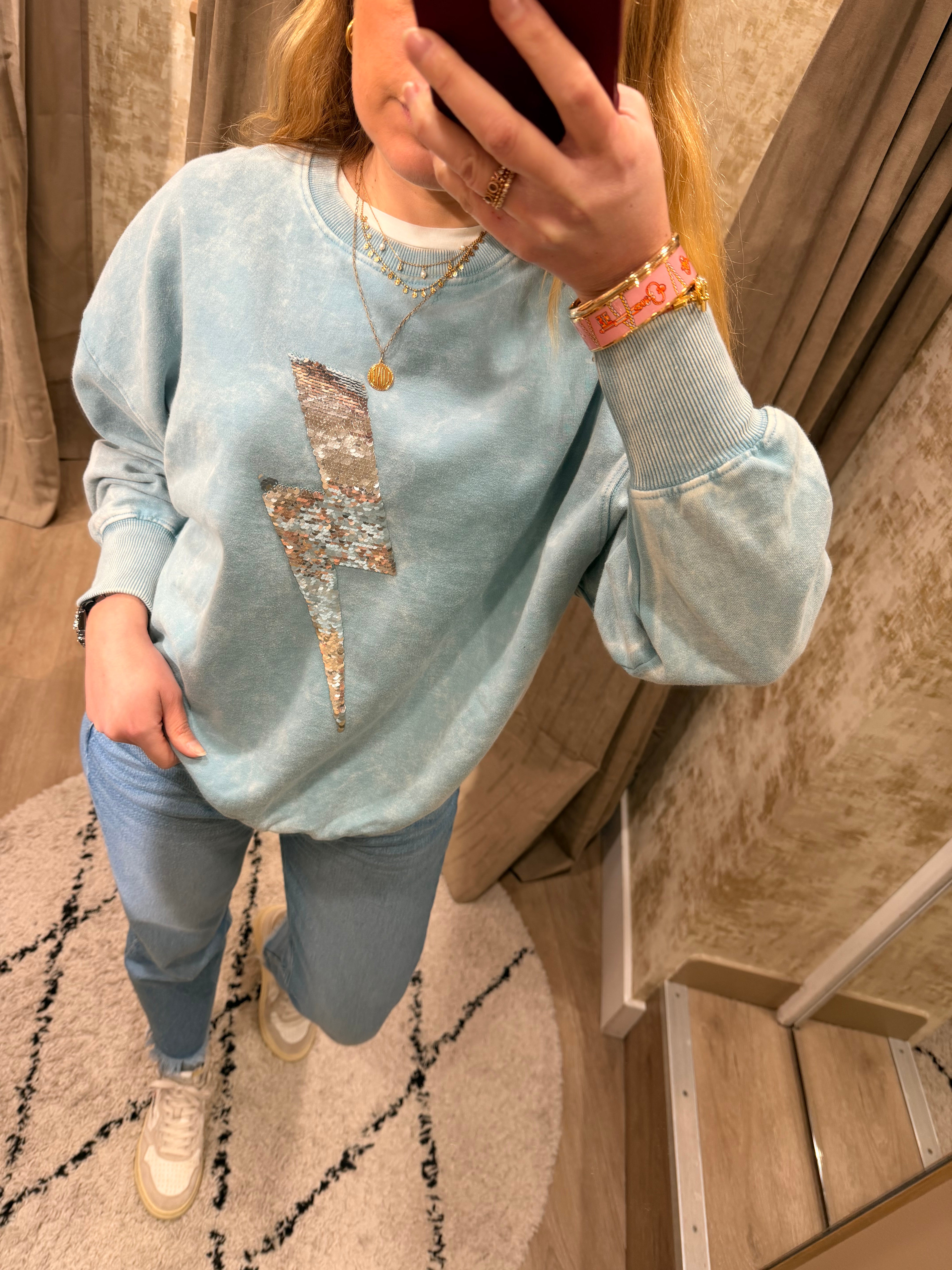 Sweat ANGIE en coton avec motif éclair – Sweat tendance femme confortable – One Tee