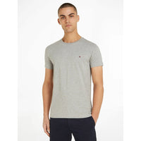 Tee-Shirt Homme Tommy Hilfiger Gris Col Rond – Coton Confort Logo Discret
