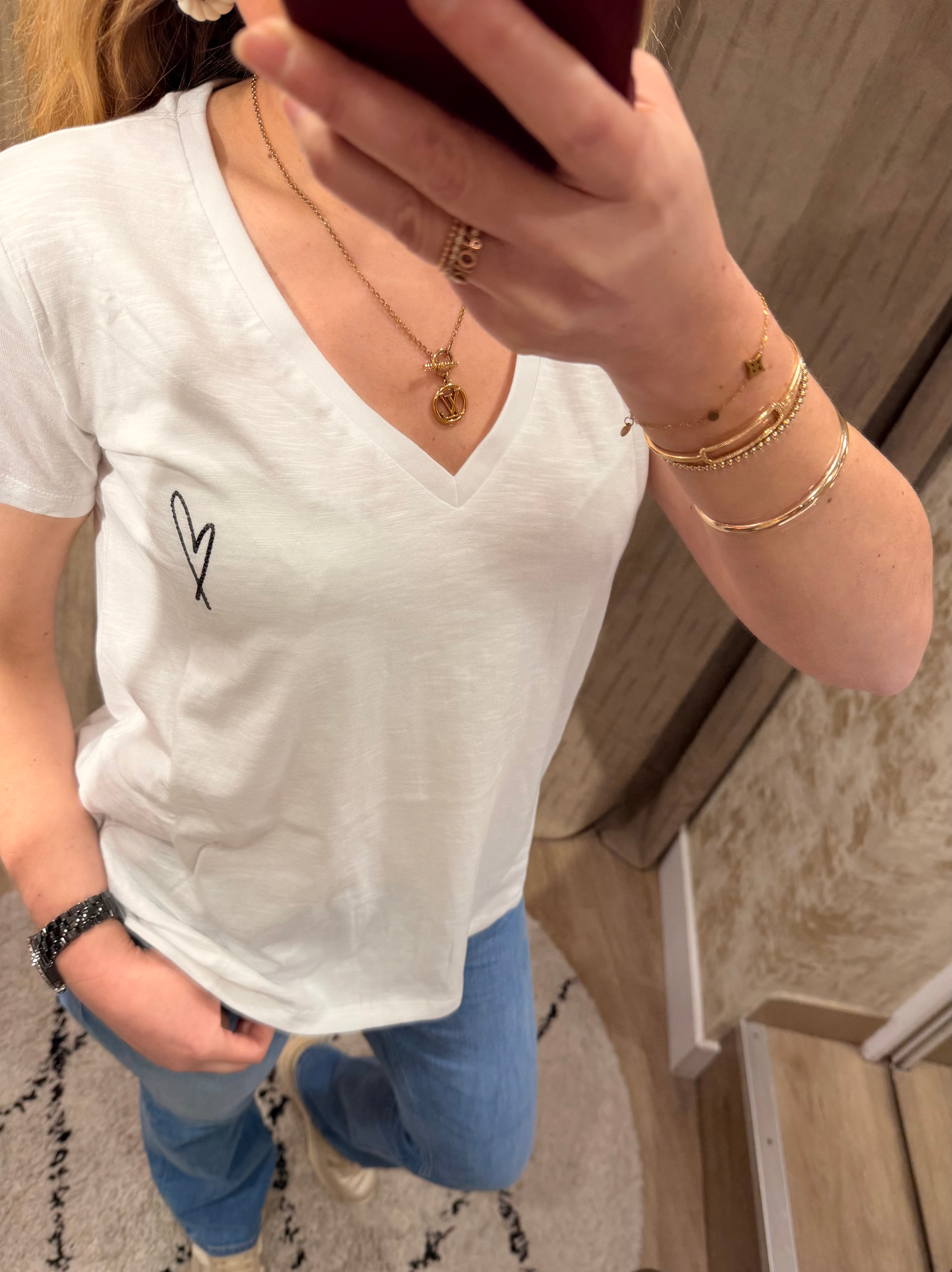 T-shirt blanc femme One Tee Philippine – Coton premium, confort et style élégant – Urban Chic