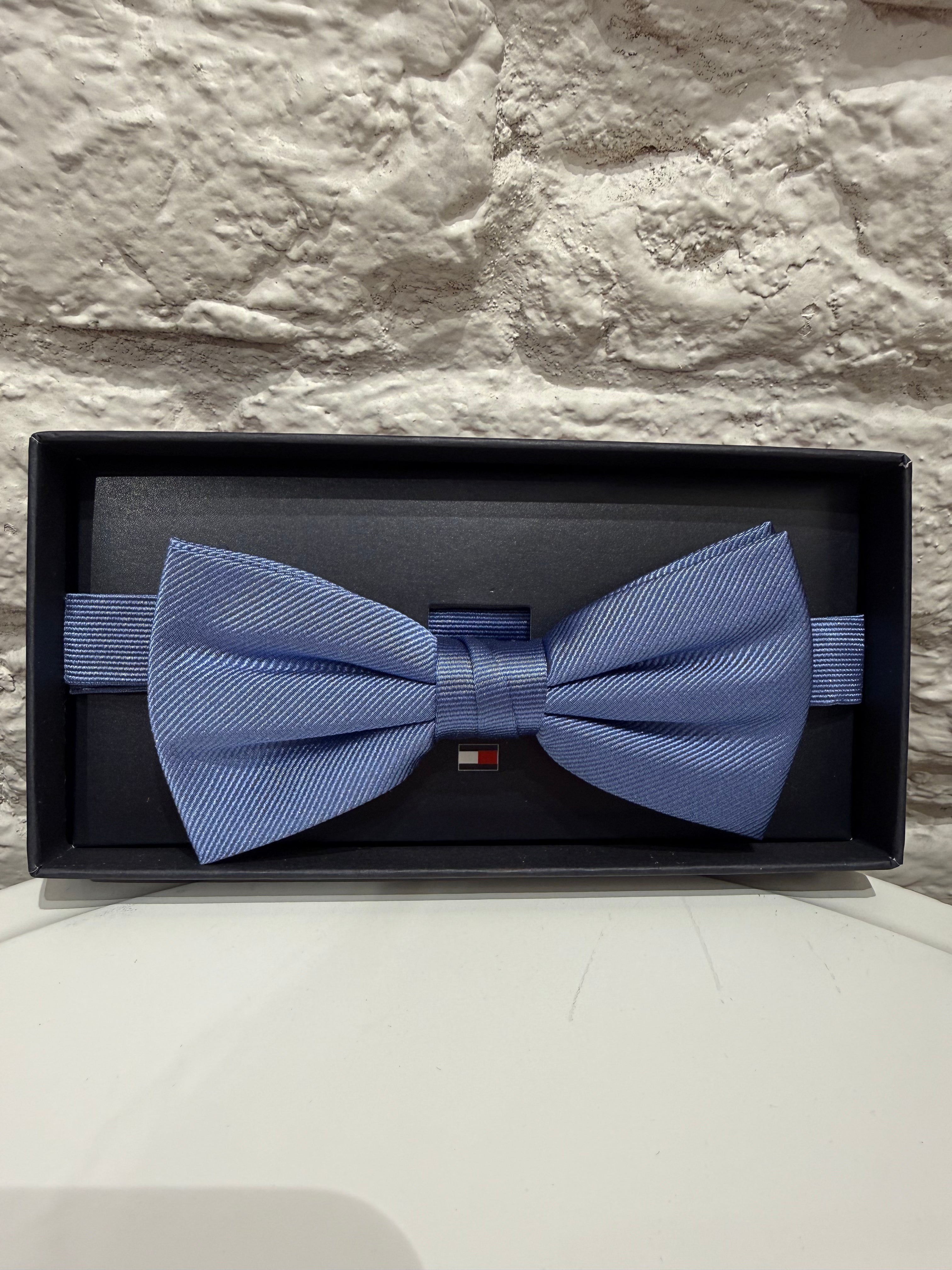 Noeuds papillon bleu ciel