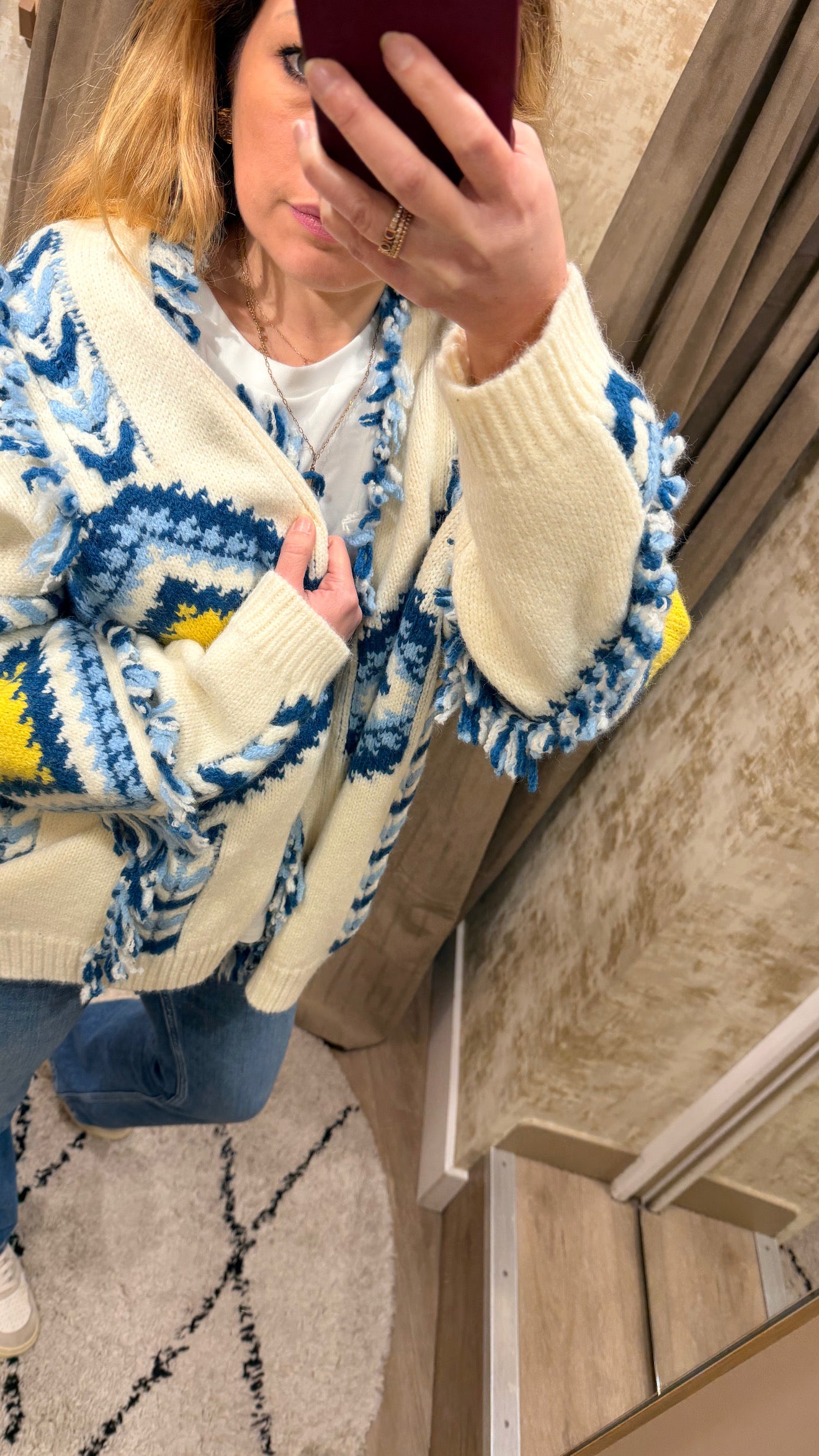 Gilet femme maille épaisse motif graphique bleu et jaune – Adoré Paris