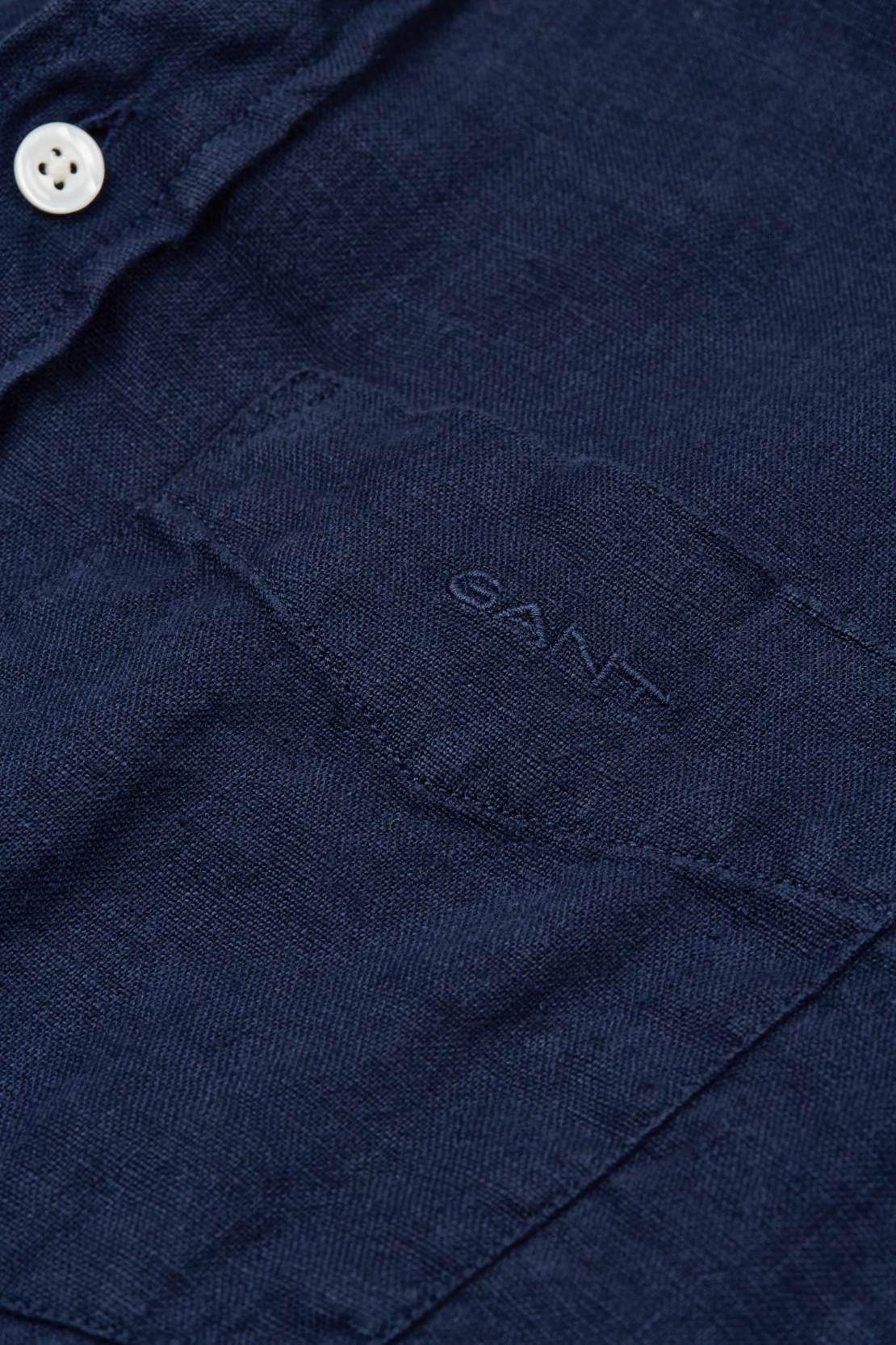 Chemise en lin teinté homme – légère et respirante – plusieurs coloris – Gant
