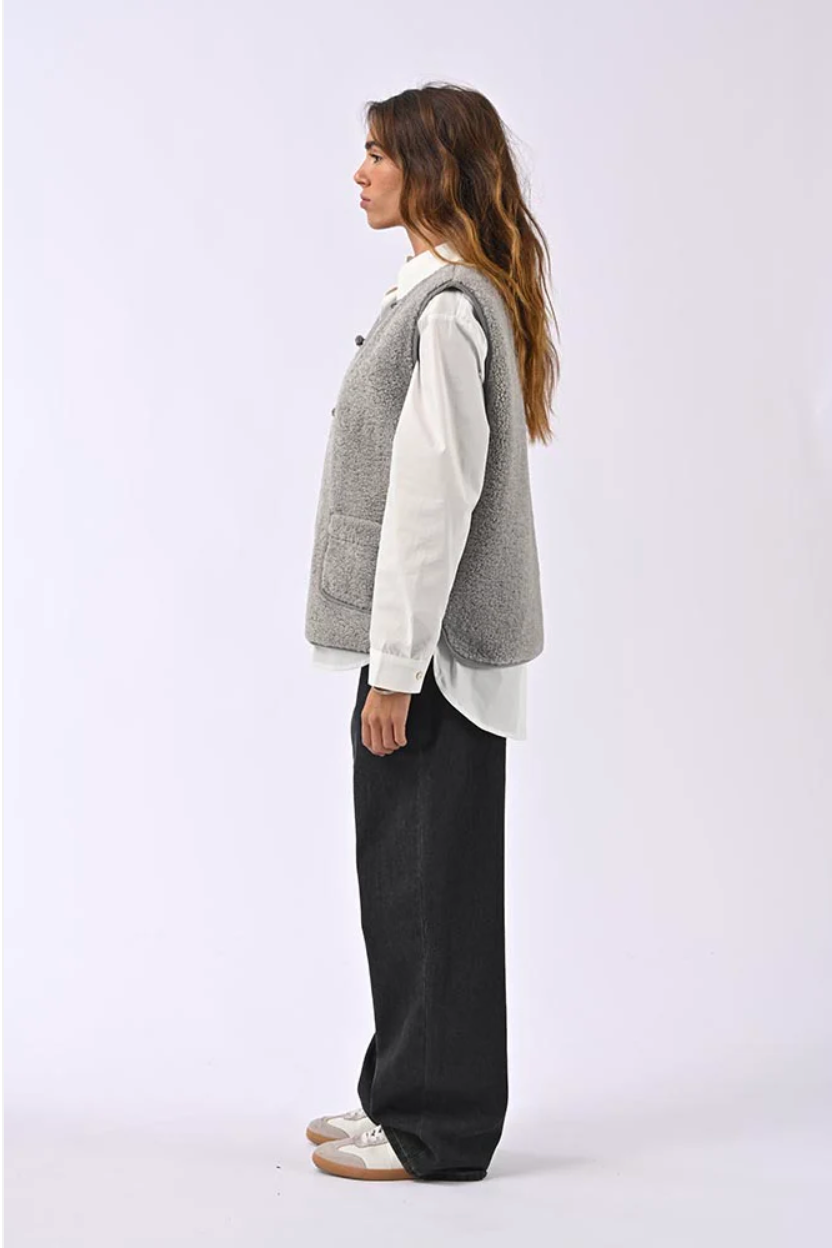 Gilet sans manches femme Adoré Paris gris clair en sherpa ultra-doux | Veste chaude hiver S/M M/L