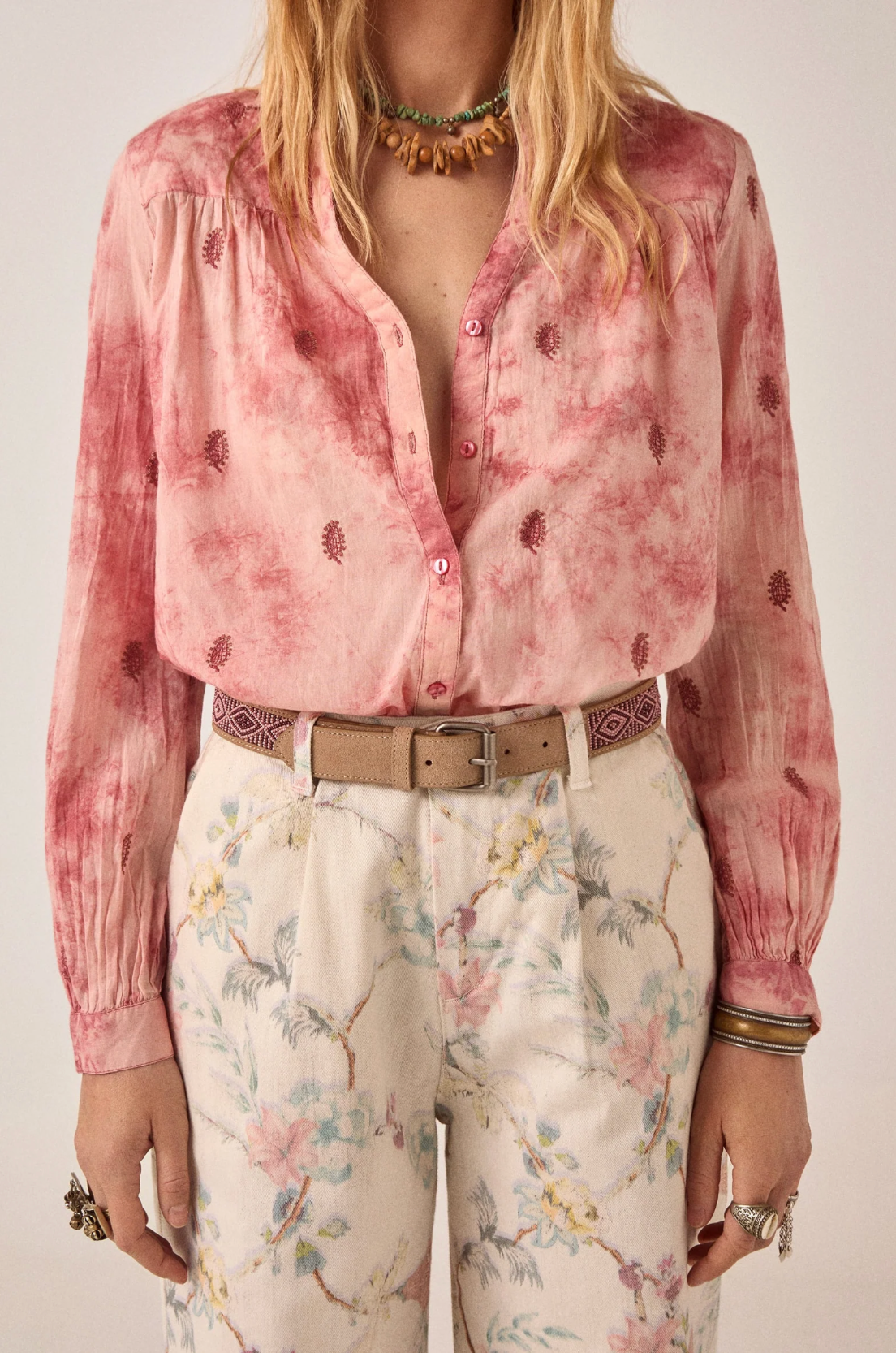 Chemise Rani rose imprimée bohème – Chemise fluide tie and dye femme – Maison Hôtel