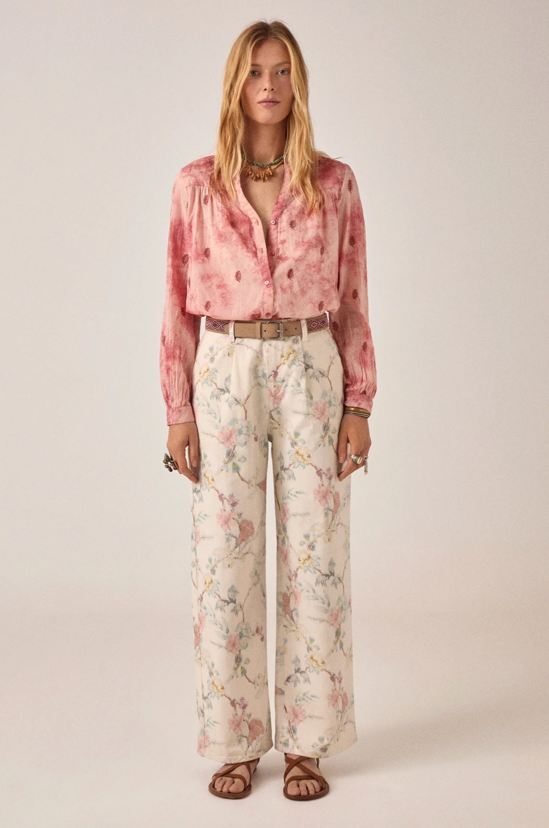 Chemise Rani rose imprimée bohème – Chemise fluide tie and dye femme – Maison Hôtel