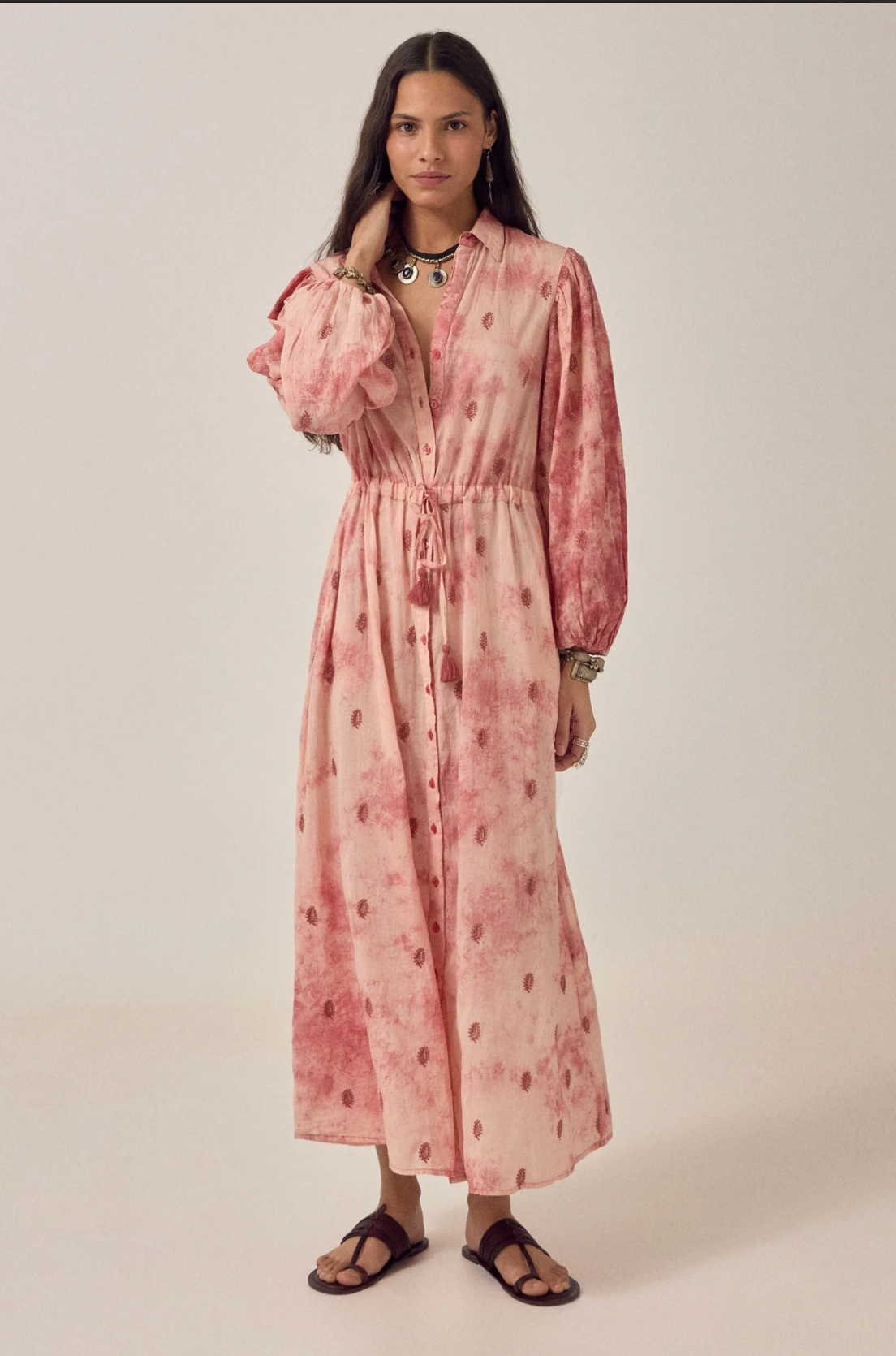 Robe Freya longue rose tie and dye – Robe bohème fluide manches longues femme – Maison Hôtel