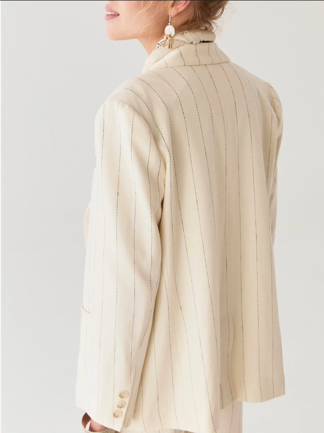 Veste PADDY rayée beige femme – Blazer chic et élégant – Maison Hôtel
