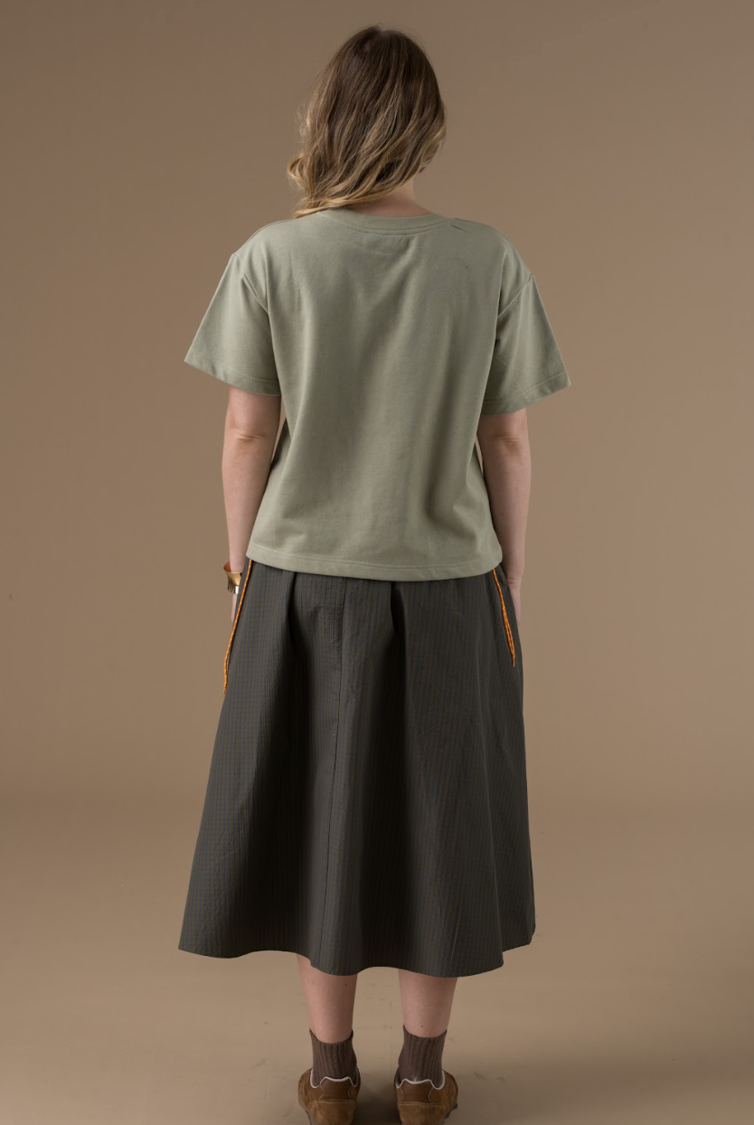 T-shirt kaki femme motifs relief BOOBIES - Adoré Paris