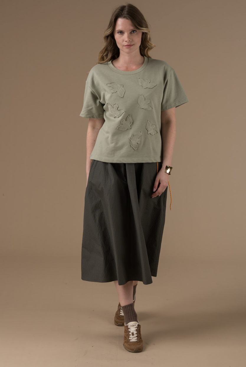 T-shirt kaki femme motifs relief BOOBIES - Adoré Paris