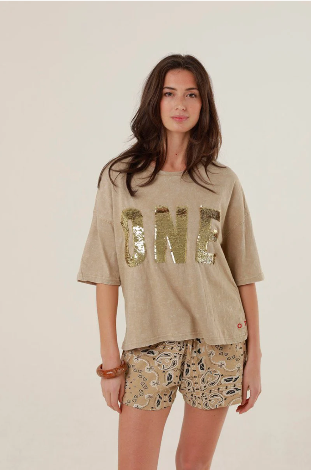 T-shirt boyfriend coton sequins ALAN beige - Coupe loose tendance - ONE TEE