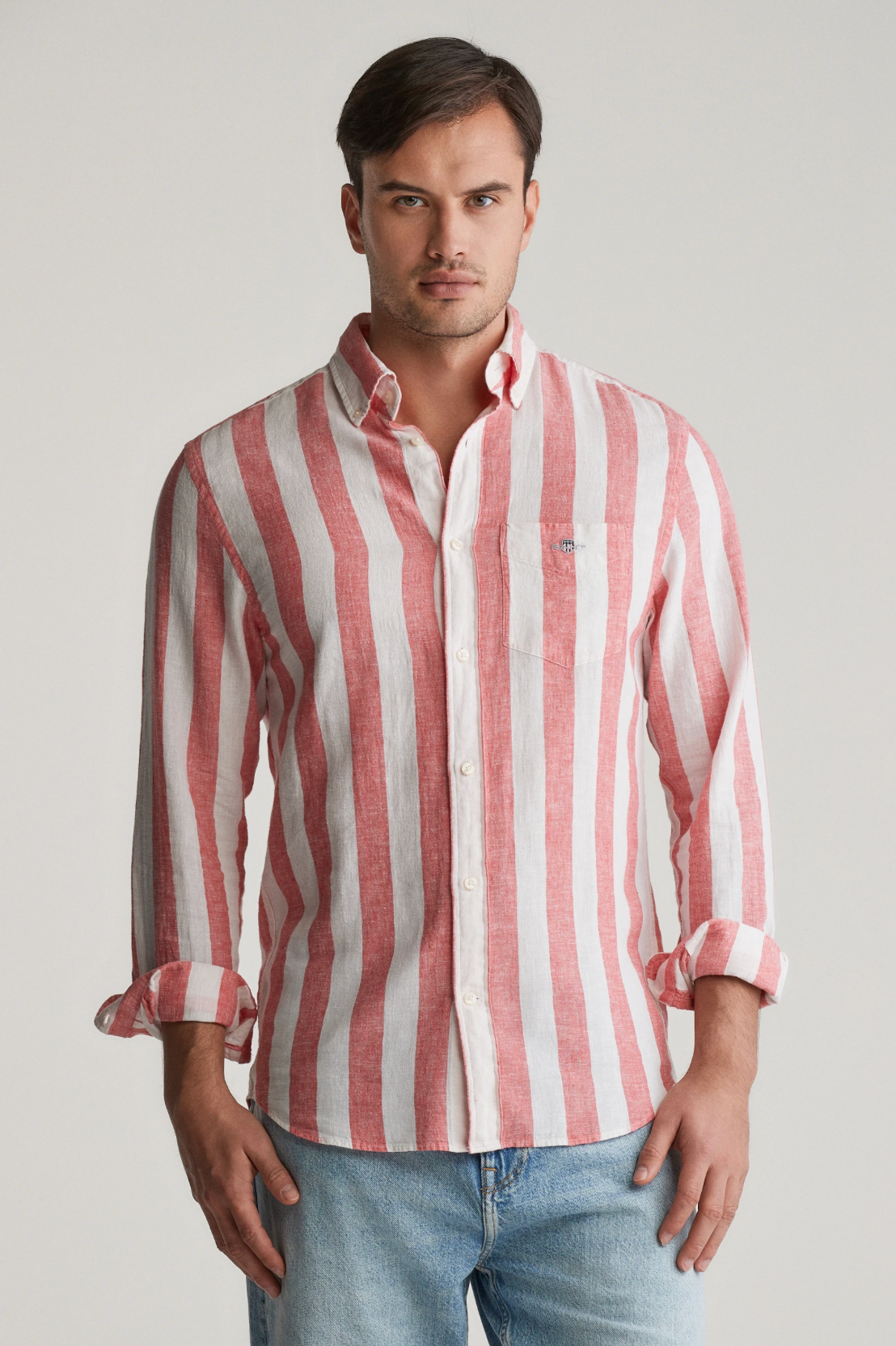 Chemise homme rayée en lin et coton rouge – élégance estivale – Gant