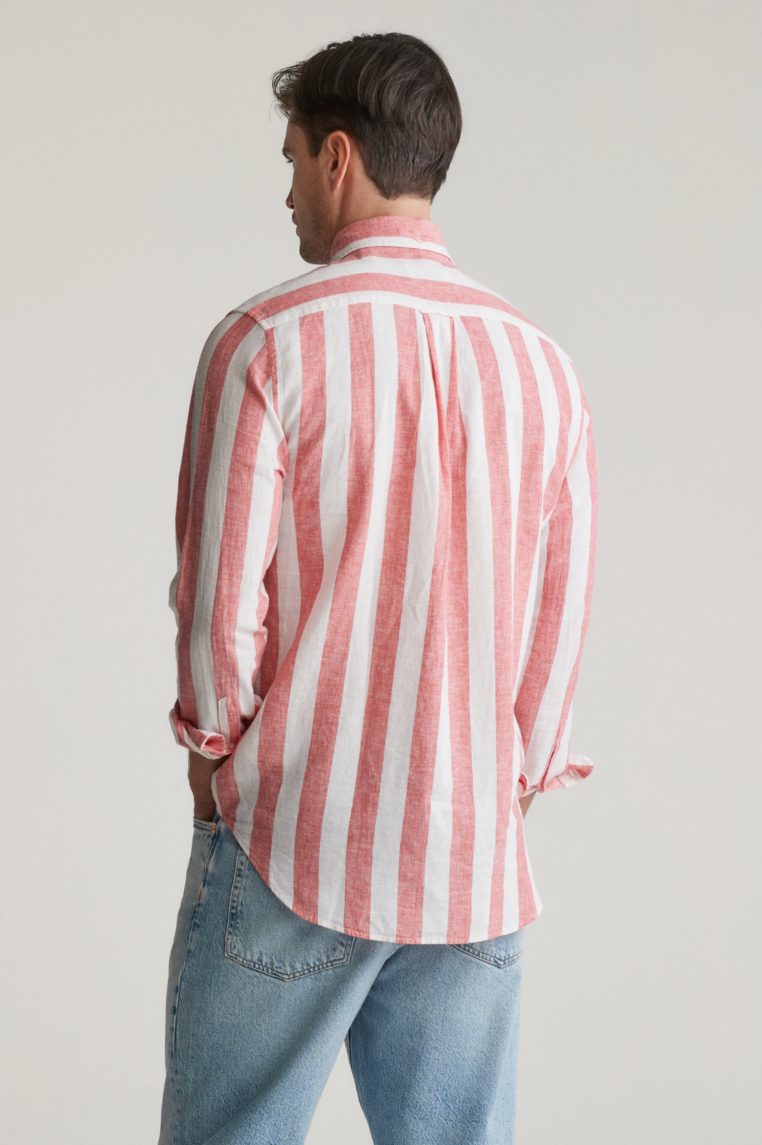Chemise homme rayée en lin et coton rouge – élégance estivale – Gant