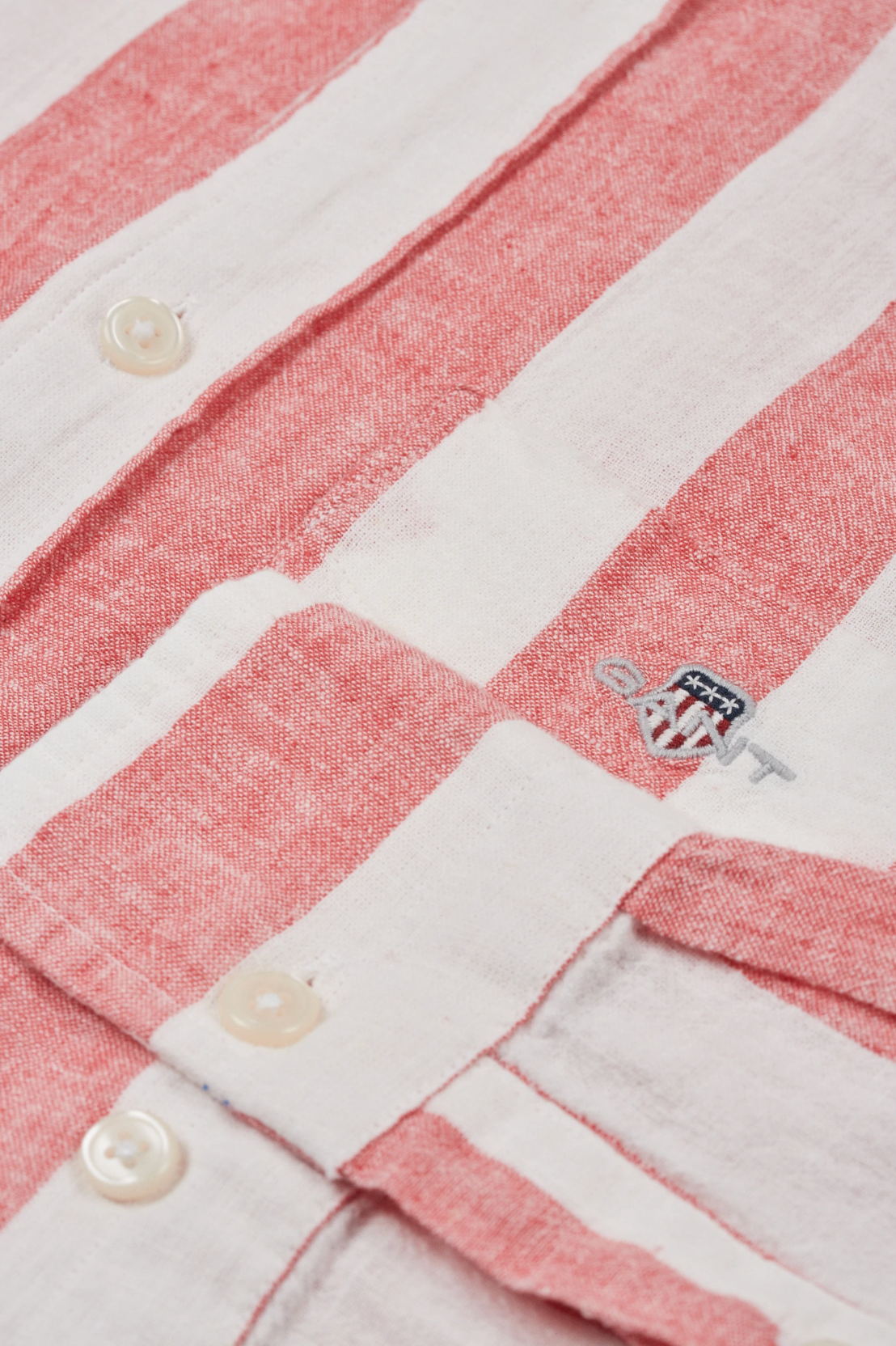 Chemise homme rayée en lin et coton rouge – élégance estivale – Gant