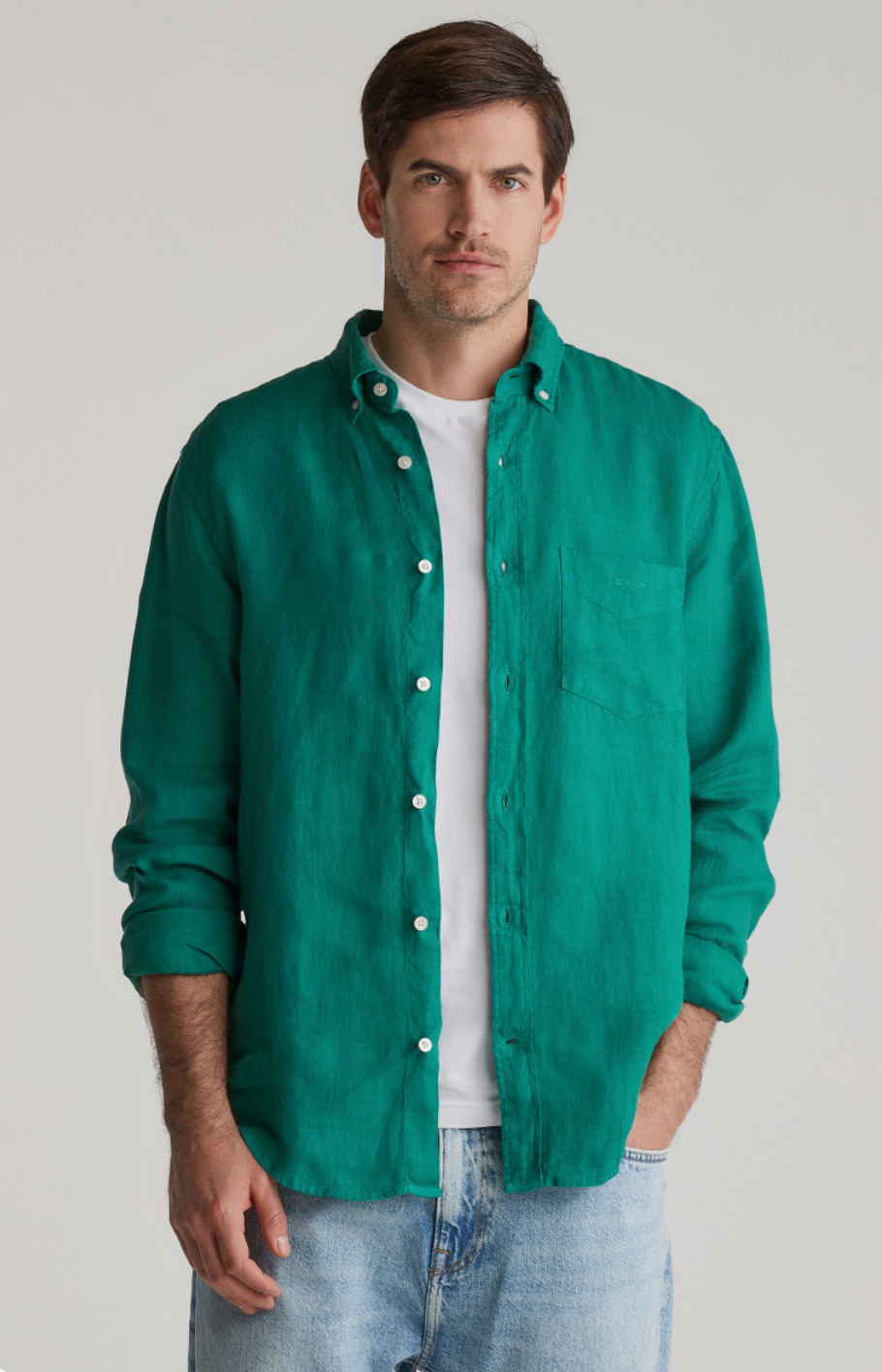 Chemise en lin teinté homme – légère et respirante – plusieurs coloris – Gant