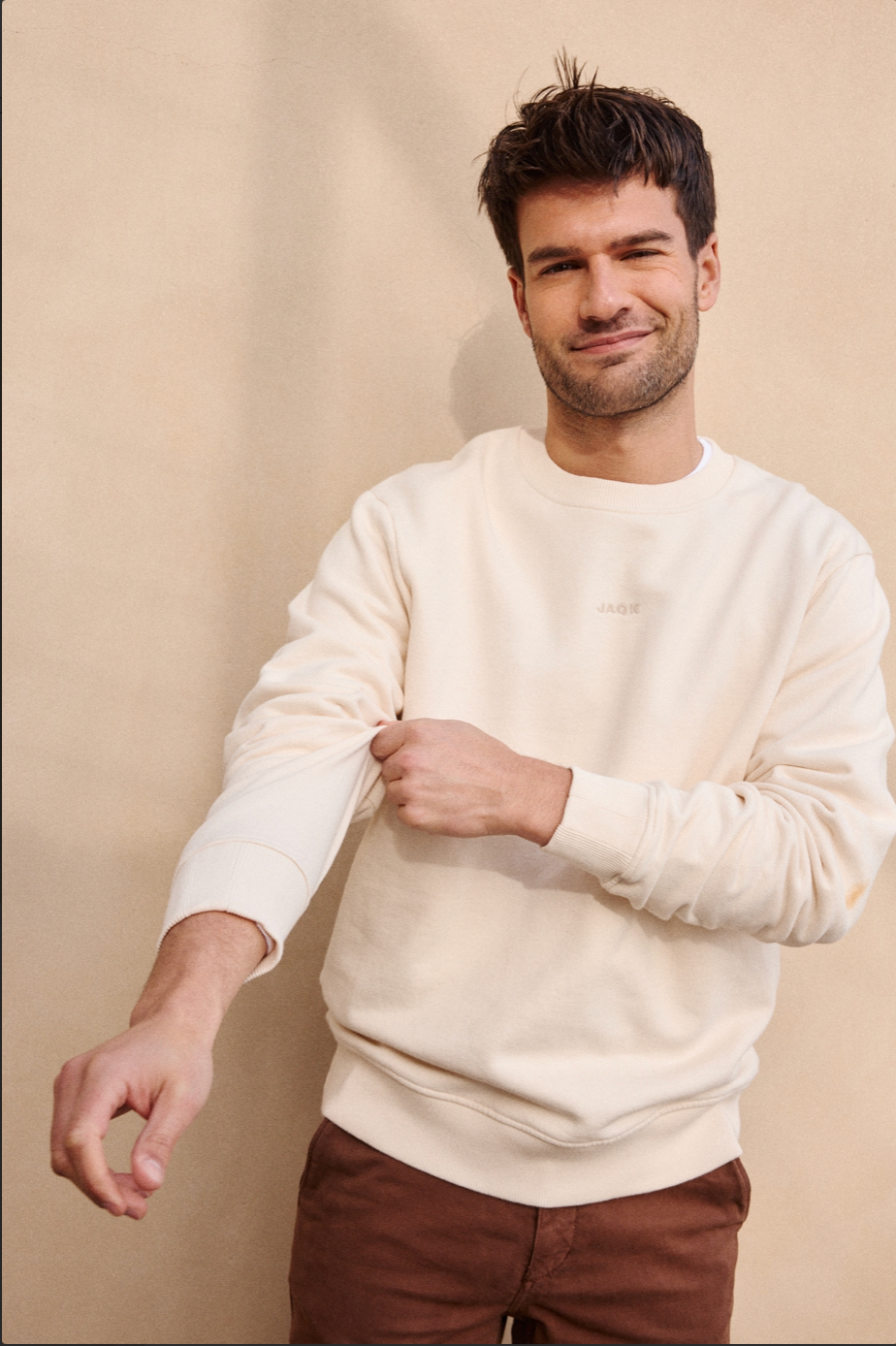Sweat Marco en coton beige – confort minimaliste tendance homme - JAQK