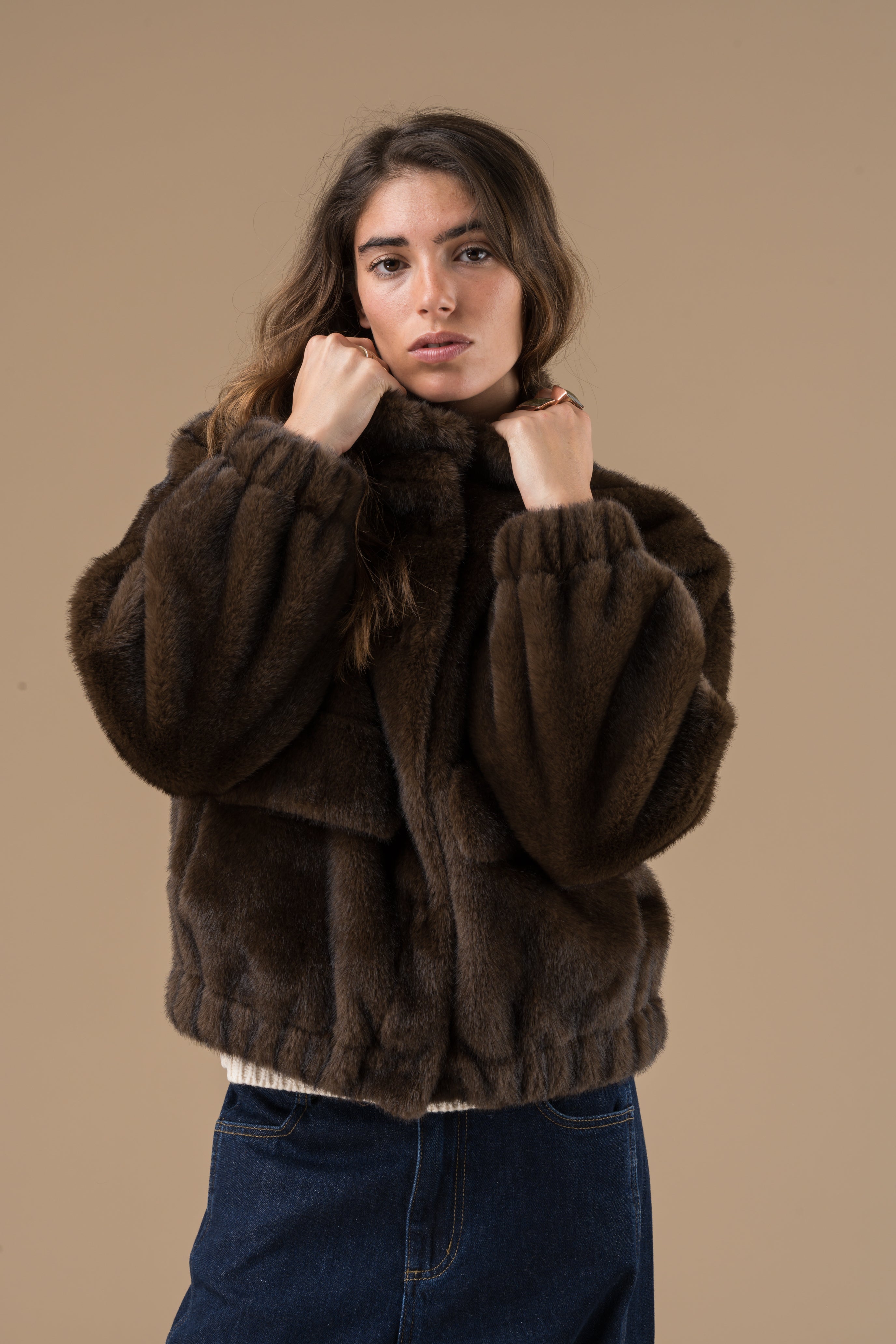 Fourrure Femme Marron Chocolat Milana | Veste Douce Adoré Paris – Parka Hiver Urbanchic