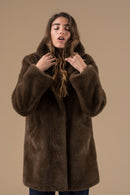 Veste Fourrure Femme Tatiana Chocolat – Adoré Paris | Manteau Hiver Doux & Élégant