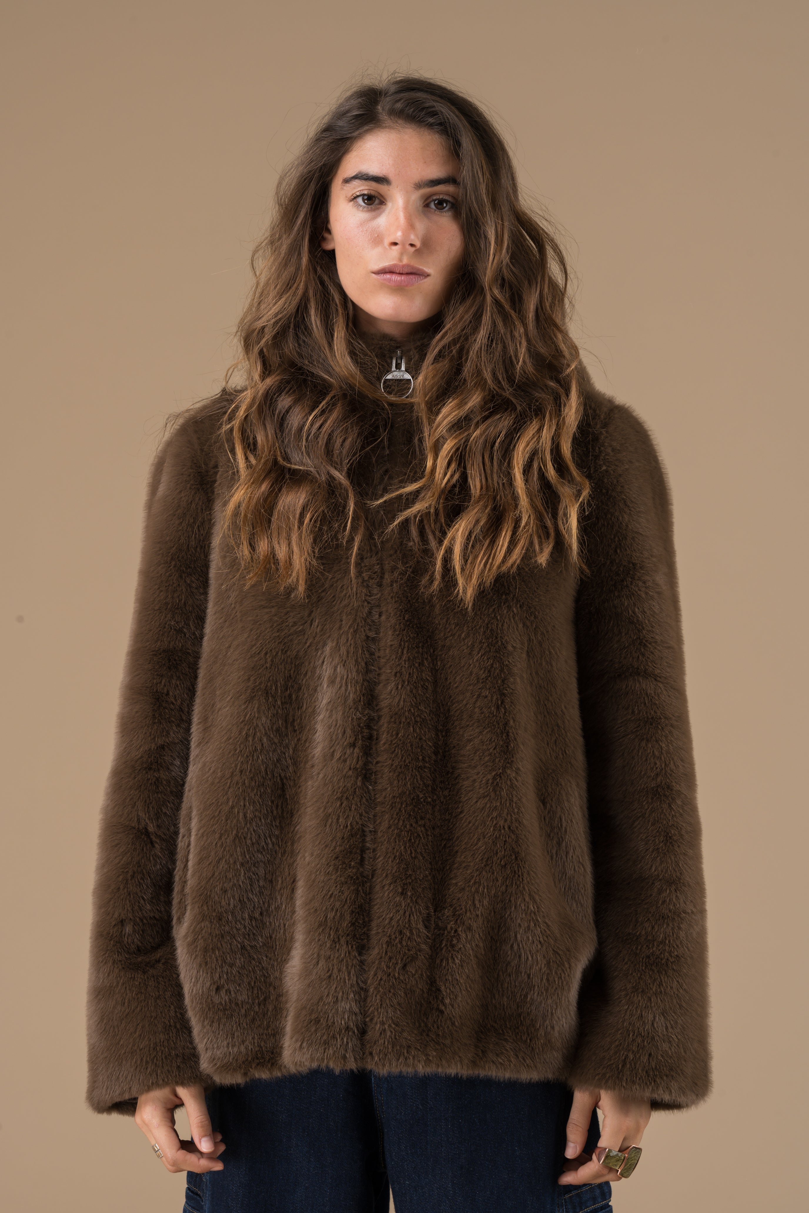 Veste fourrure Chocolat Katarina by Adoré Paris - Parka femme chaude, fausse fourrure, confortable, tendance automne/hiver