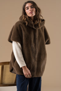 Veste en fausse fourrure chocolat Anastasia – Adoré Paris – Douceur & Chaleur pour Femme