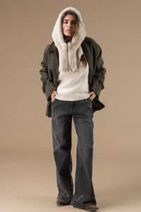 Cagoule en fausse fourrure Beige Adoré Paris femme – hiver chaud et élégant