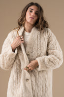 Veste Fausse Fourrure Ecru Femme – Veronica Adoré Paris | Douce, Chaude, Élégante – Manteaux Hiver Urban Chic
