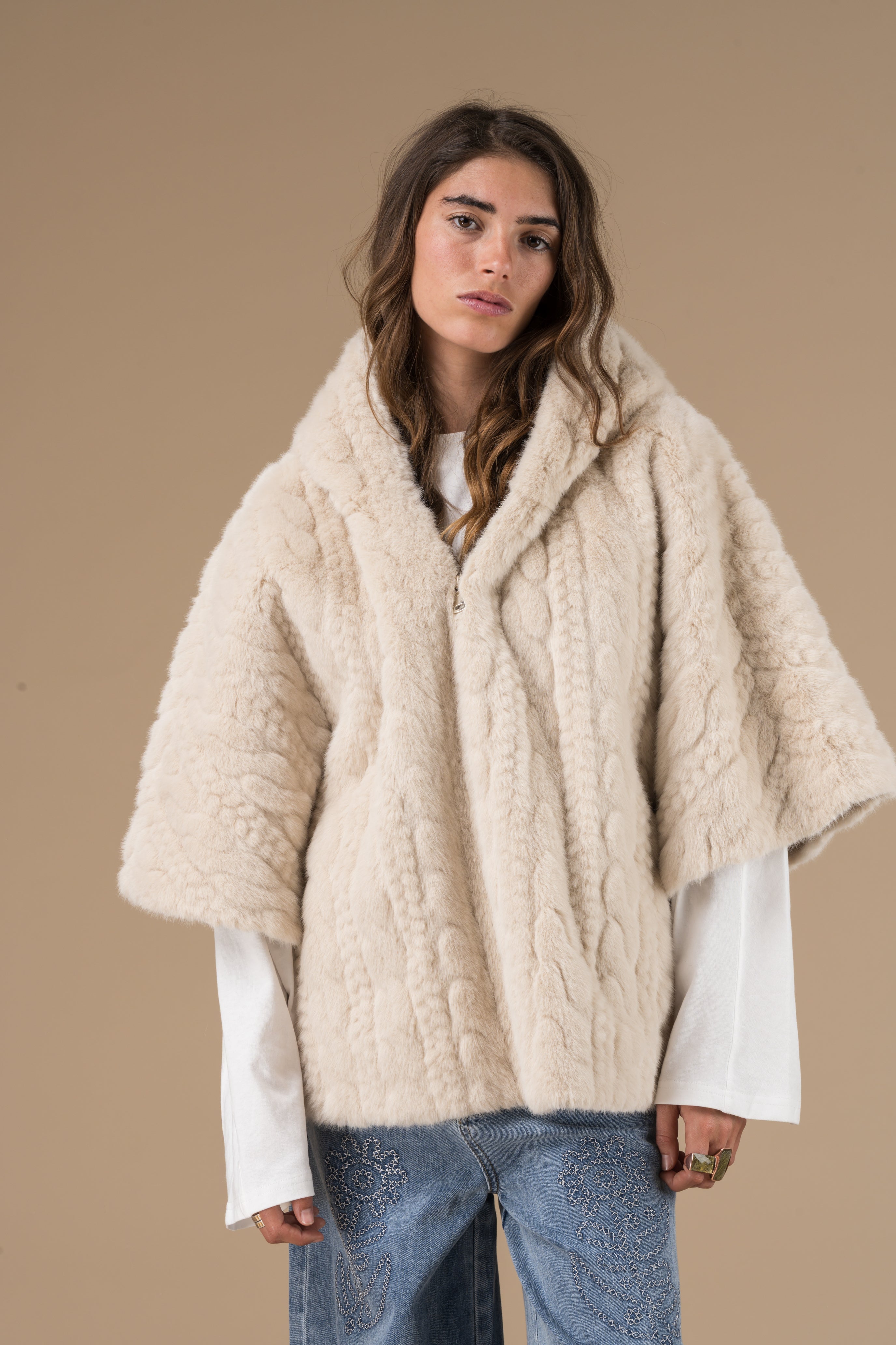 Manteau Fausse Fourrure Abella Femme Beige Adoré Paris - Chaud