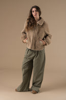 Veste Bomber Fausse Fourrure Femme Cappuccino – Adoré Paris Natacha | Douceur & Confort Automne/Hiver