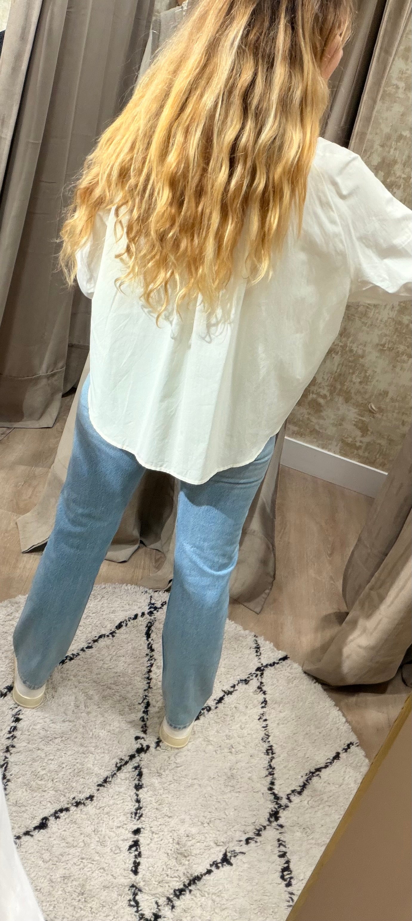 Chemise femme chic et intemporelle Bora Bora bleu ciel ou ivoire – Adoré Paris