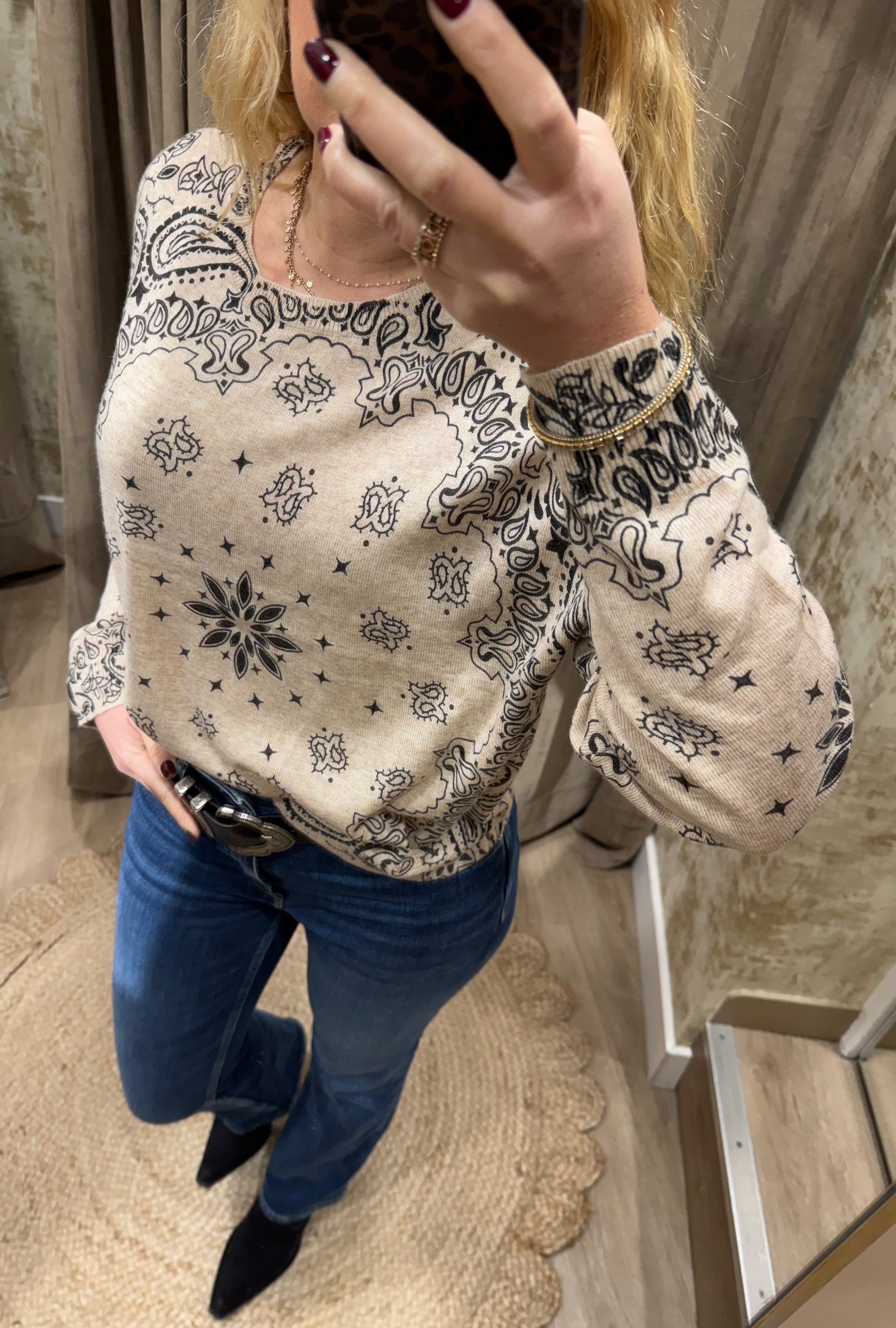 Pull Adoré Paris Edmond Nougat 