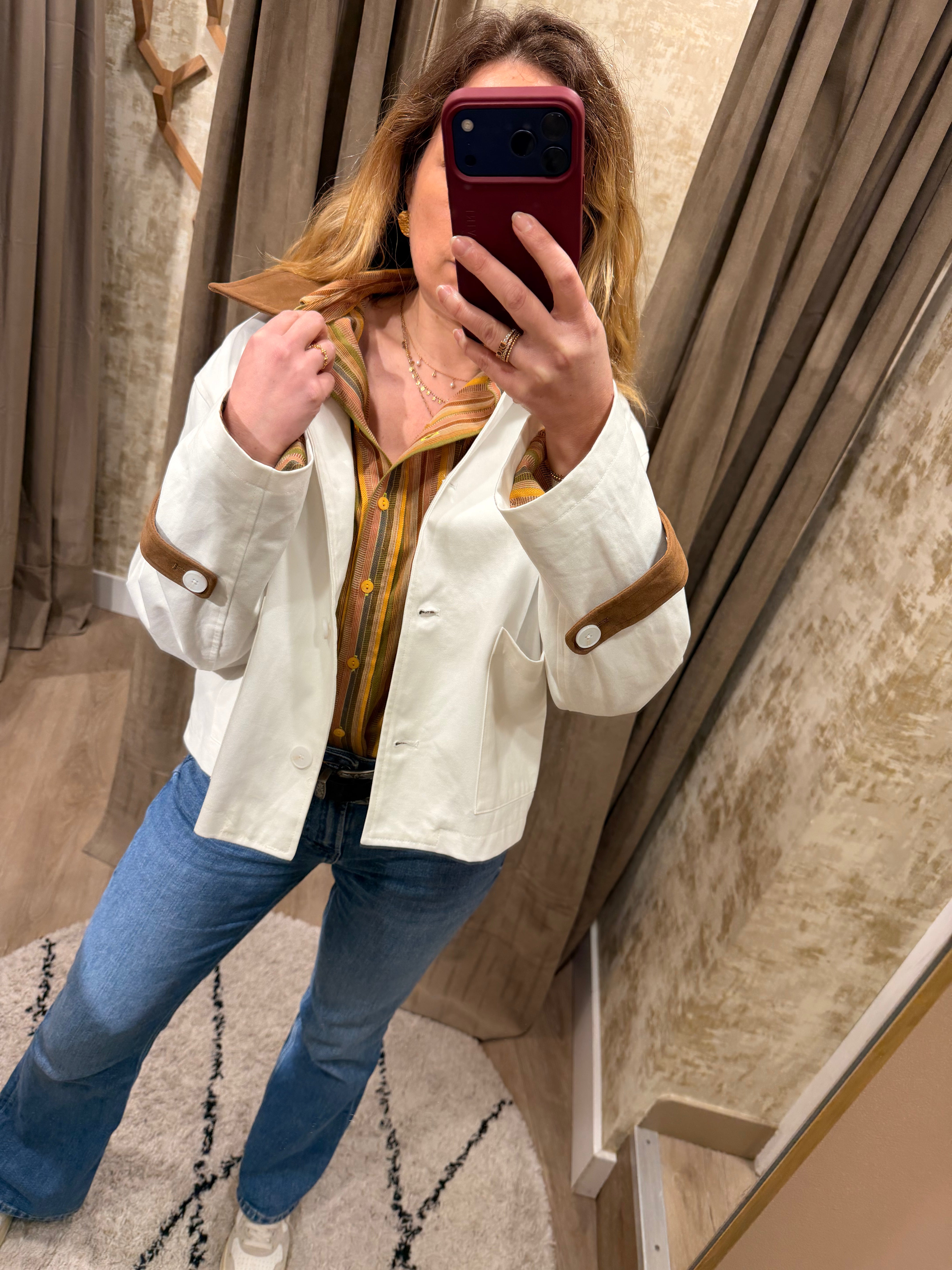 Veste femme écru détails suédine marron style chic et tendance – Adoré Paris