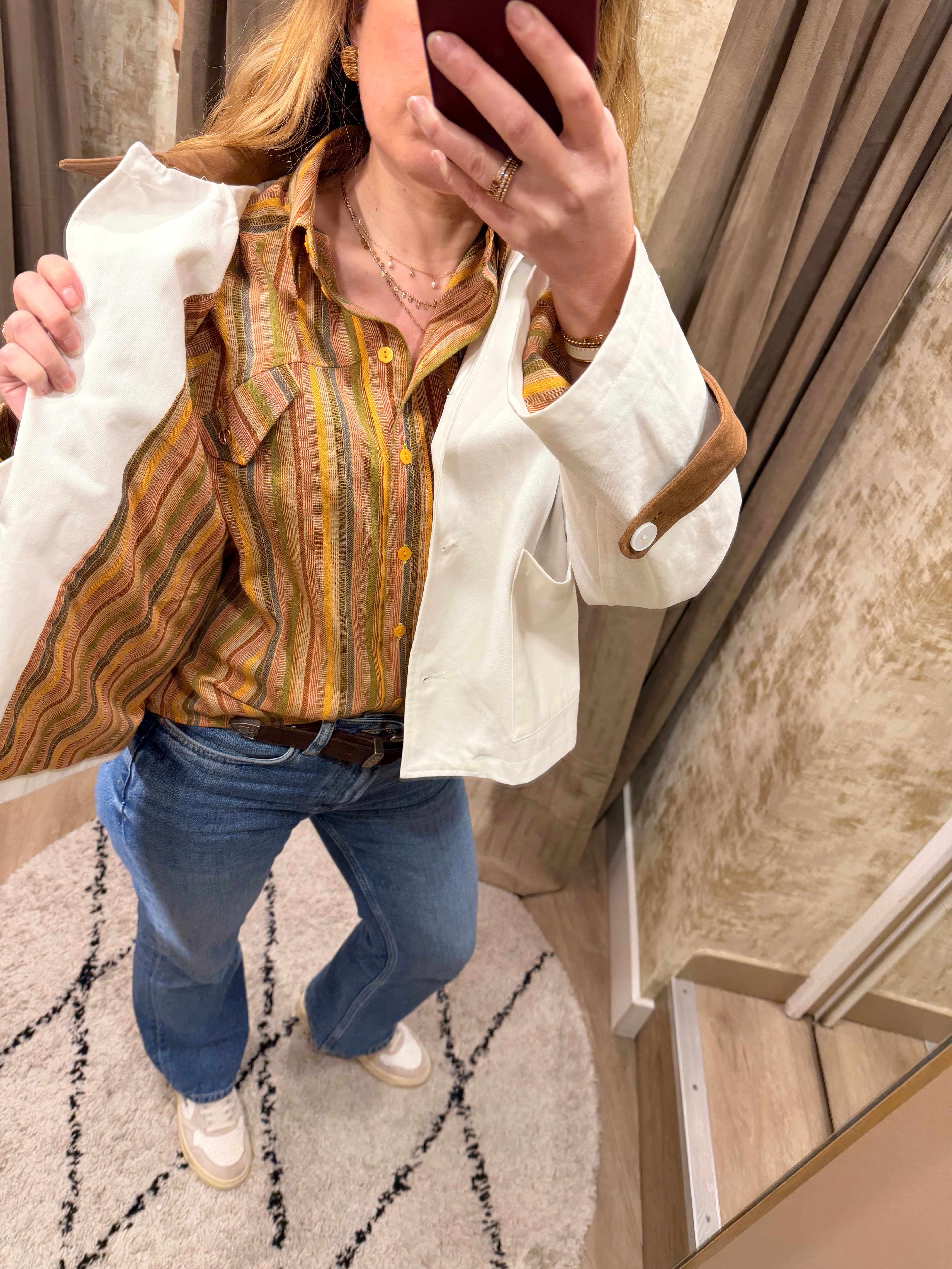 Veste femme écru détails suédine marron style chic et tendance – Adoré Paris