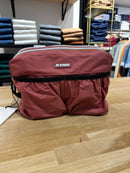 Trousse de toilette imperméable Kway red brownish pour Femme & Homme – Bagagerie de voyage | Urban Chic Boutiques